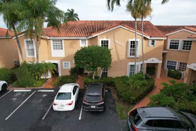 SIENNA VILLAS CONDO - BLDG 14304