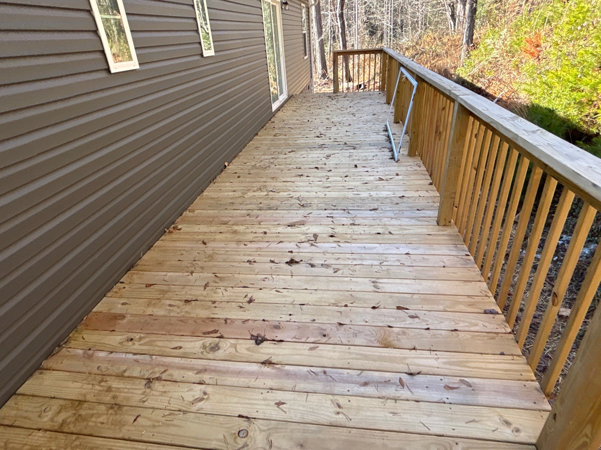Wood Deck using Wood Sealant by DuraSeal