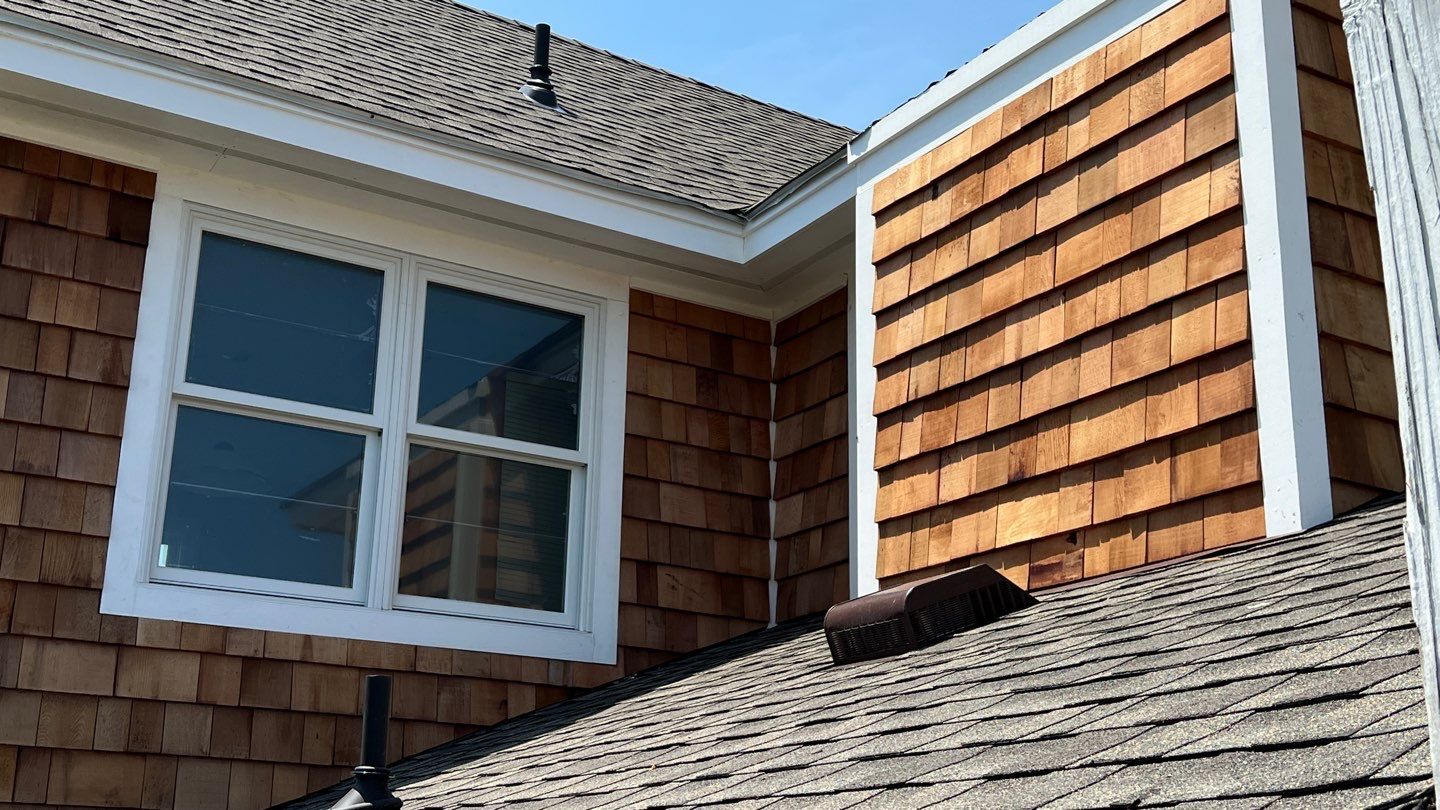 Carolina Clipper Full Exterior Project by Gallop Roofing & Remodeling, Inc.