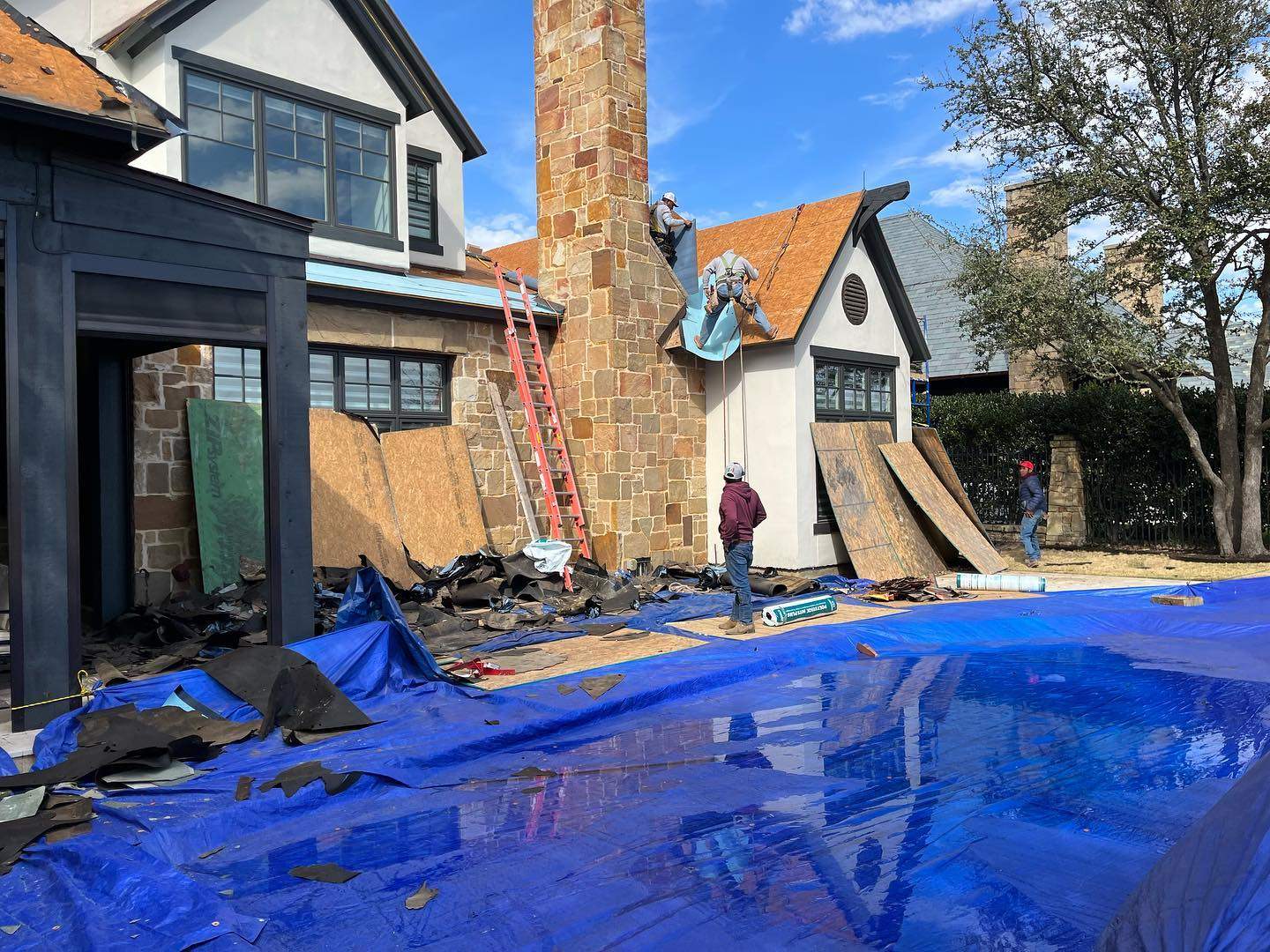 General Showcase by Lapeyre Roofing