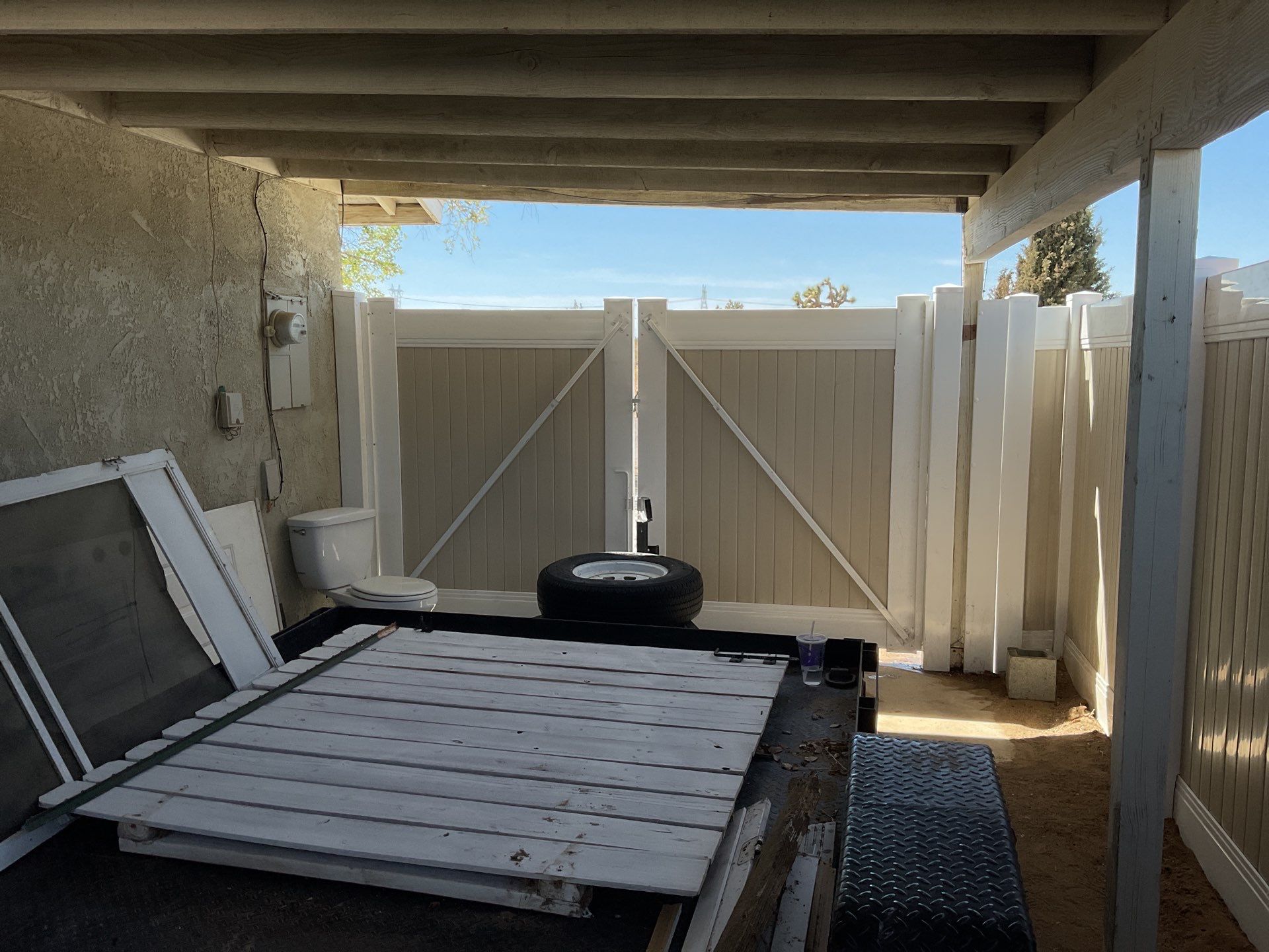 Fence Installation using Vinyl by Fence Guys Inc.