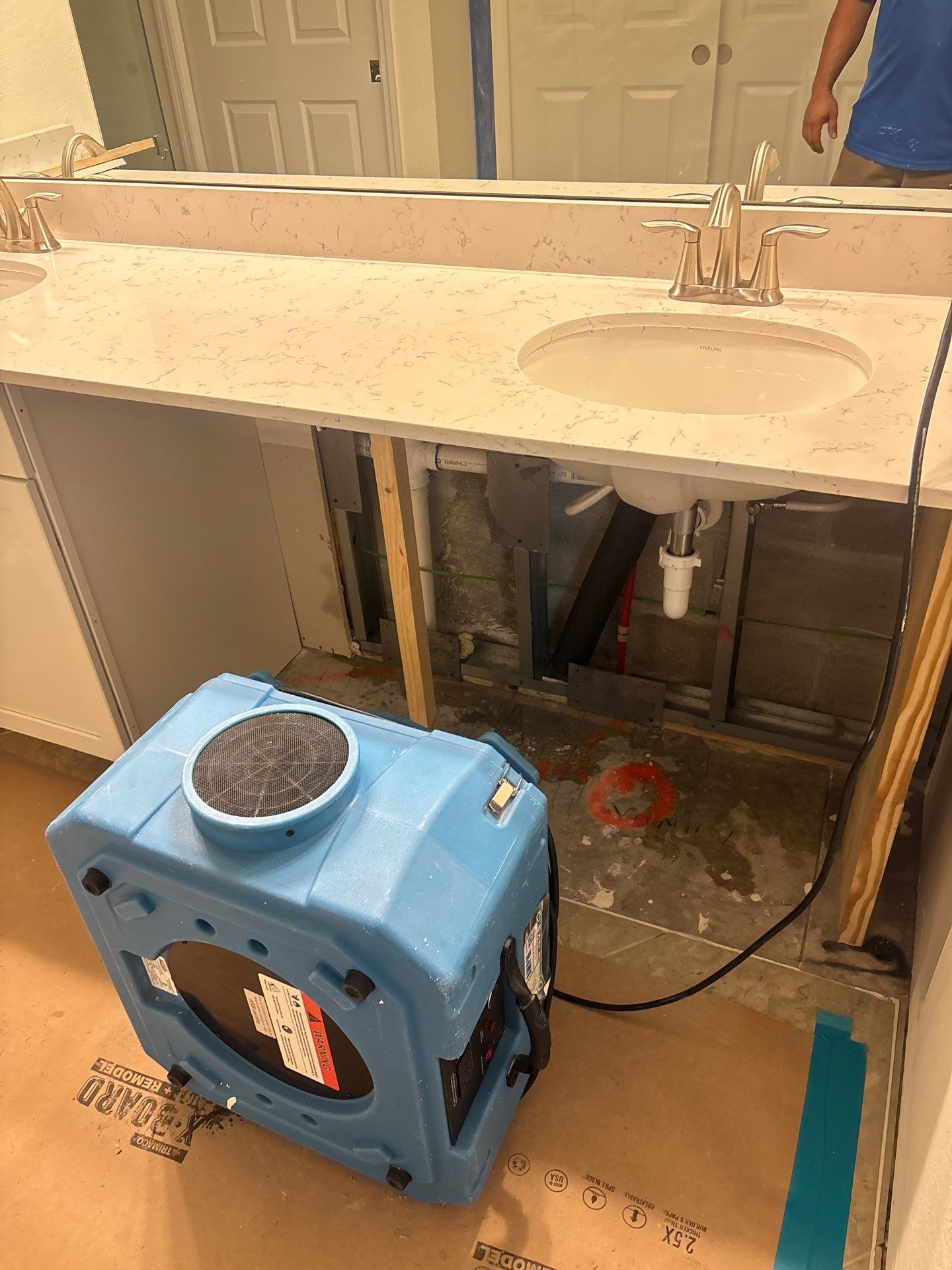 Mold Damage Inspection In Bradenton Florida by Ampm Restoration Services
