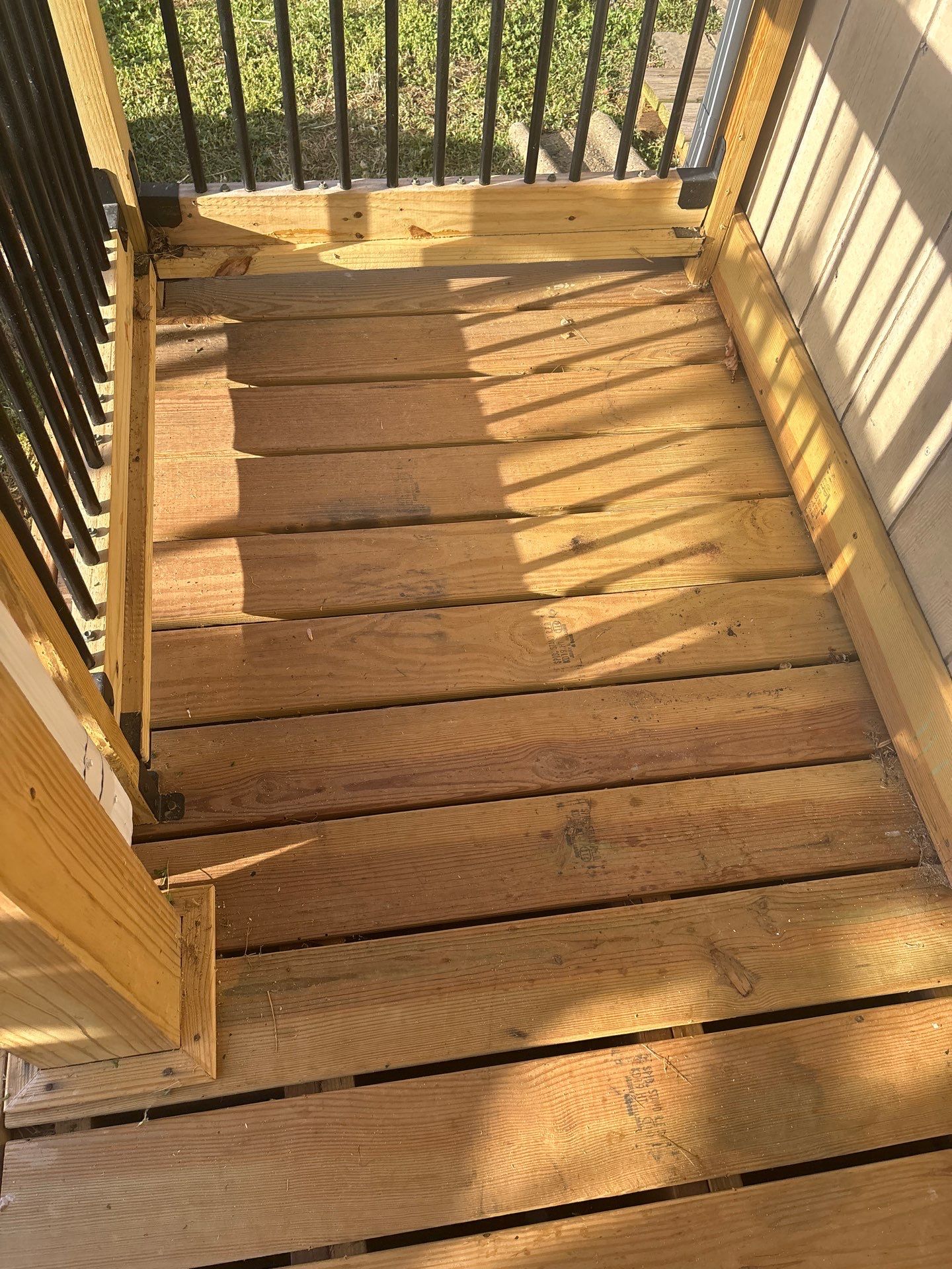 Deck using Wood Sealant by DuraSeal