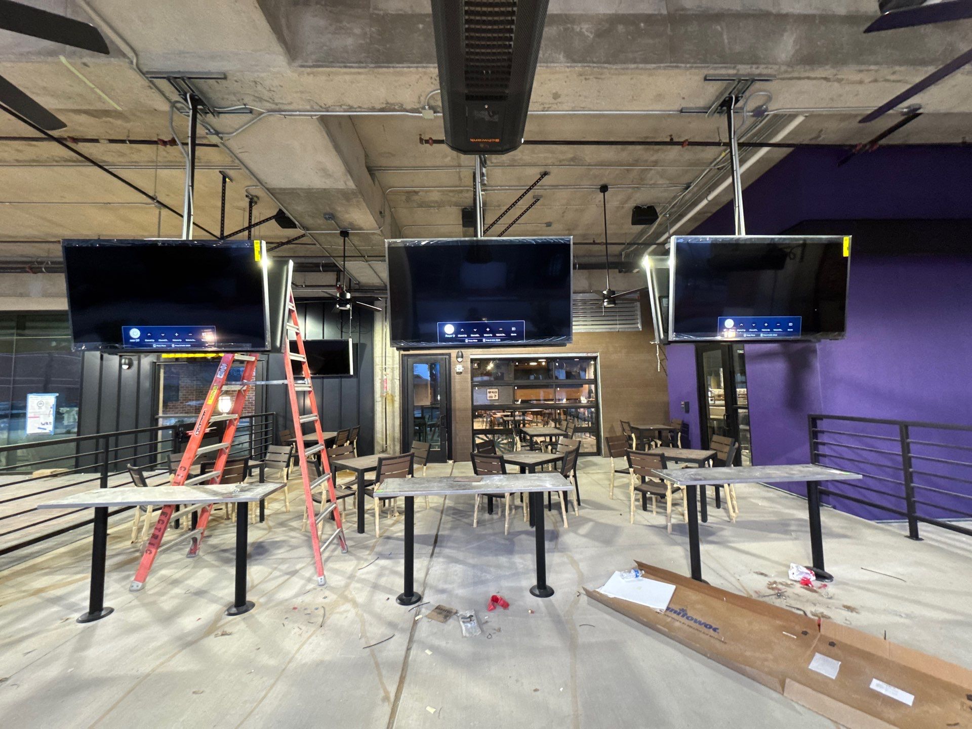 Large Sports Bar AV install by AVSi