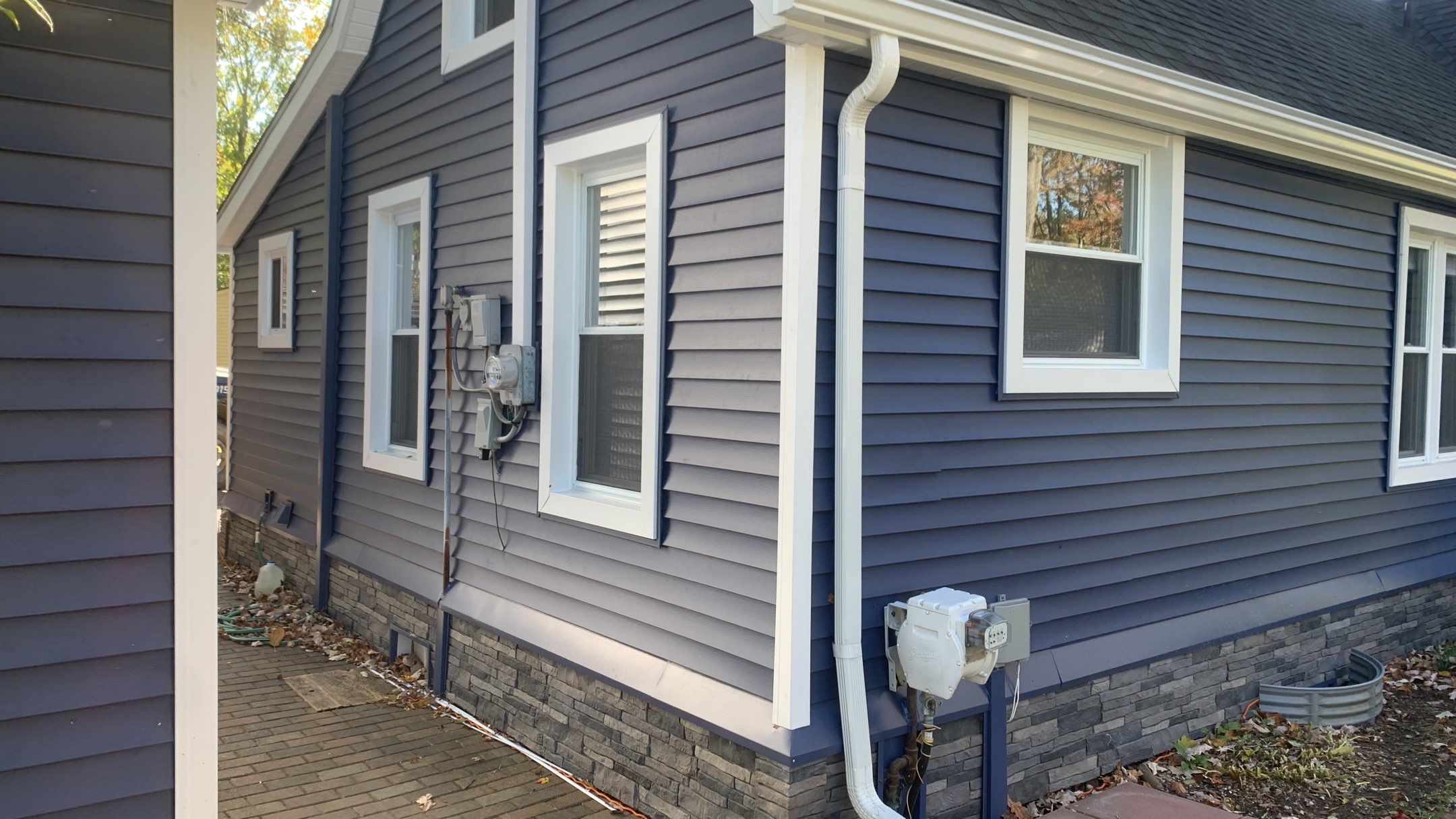 Siding Replacement using Certainteed Restoration Classic D4 by 180 Contractors