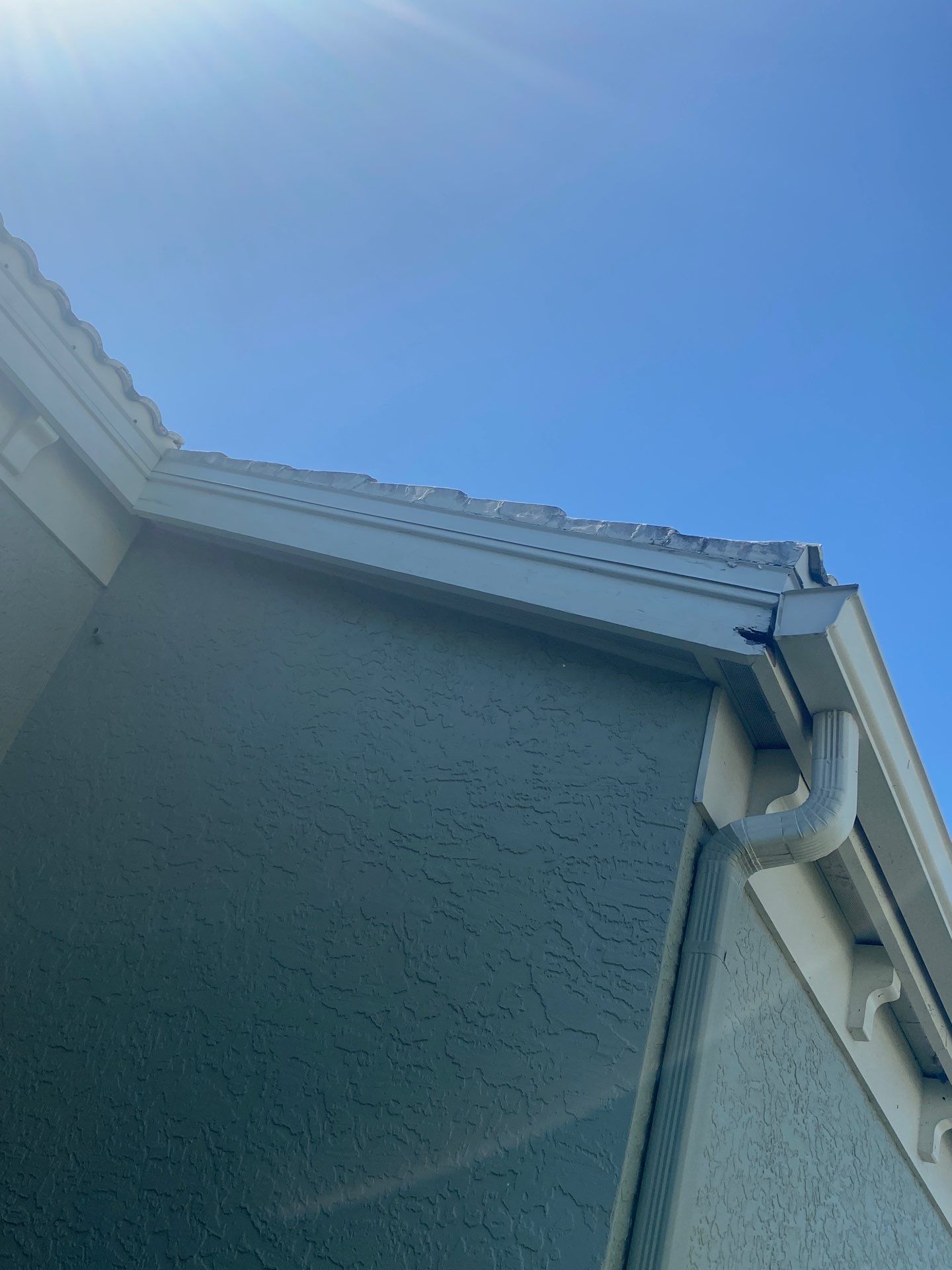 Splash Guard Gutters for Coastal Homes in Longboat Key FL by Gutter Professors