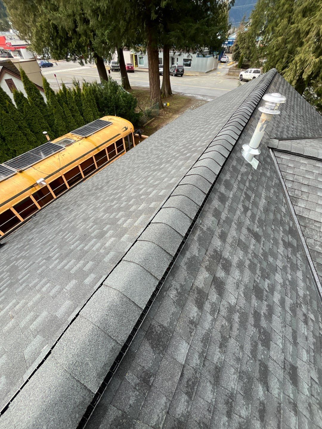 Residential Re-Roof using GAF Timberline HDZ Charcoal by Top Notch Roofing Inc