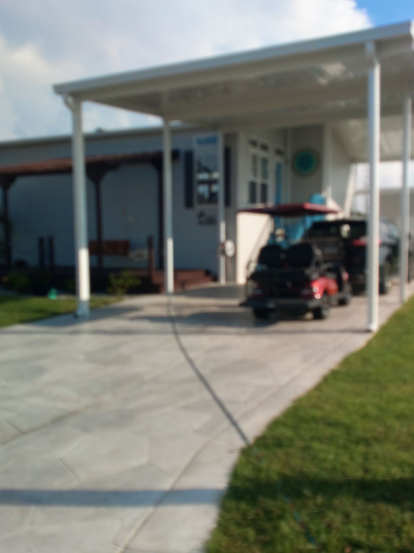 7-Inch Seamless Gutters for Heavy Rain in Sarasota FL by Gutter Professors