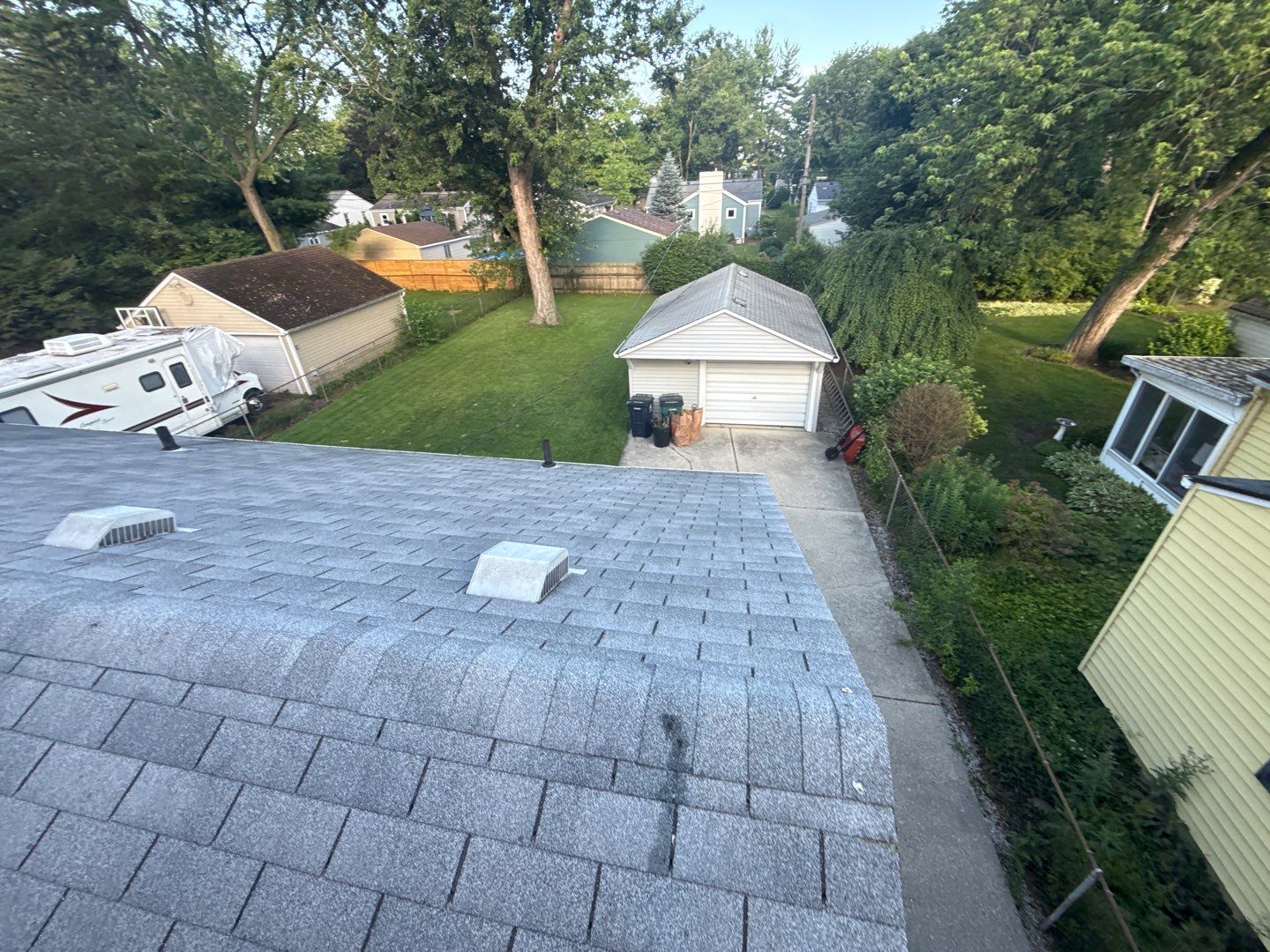 Roof Replacement using Owens Corning Tru Definitions by 180 Contractors