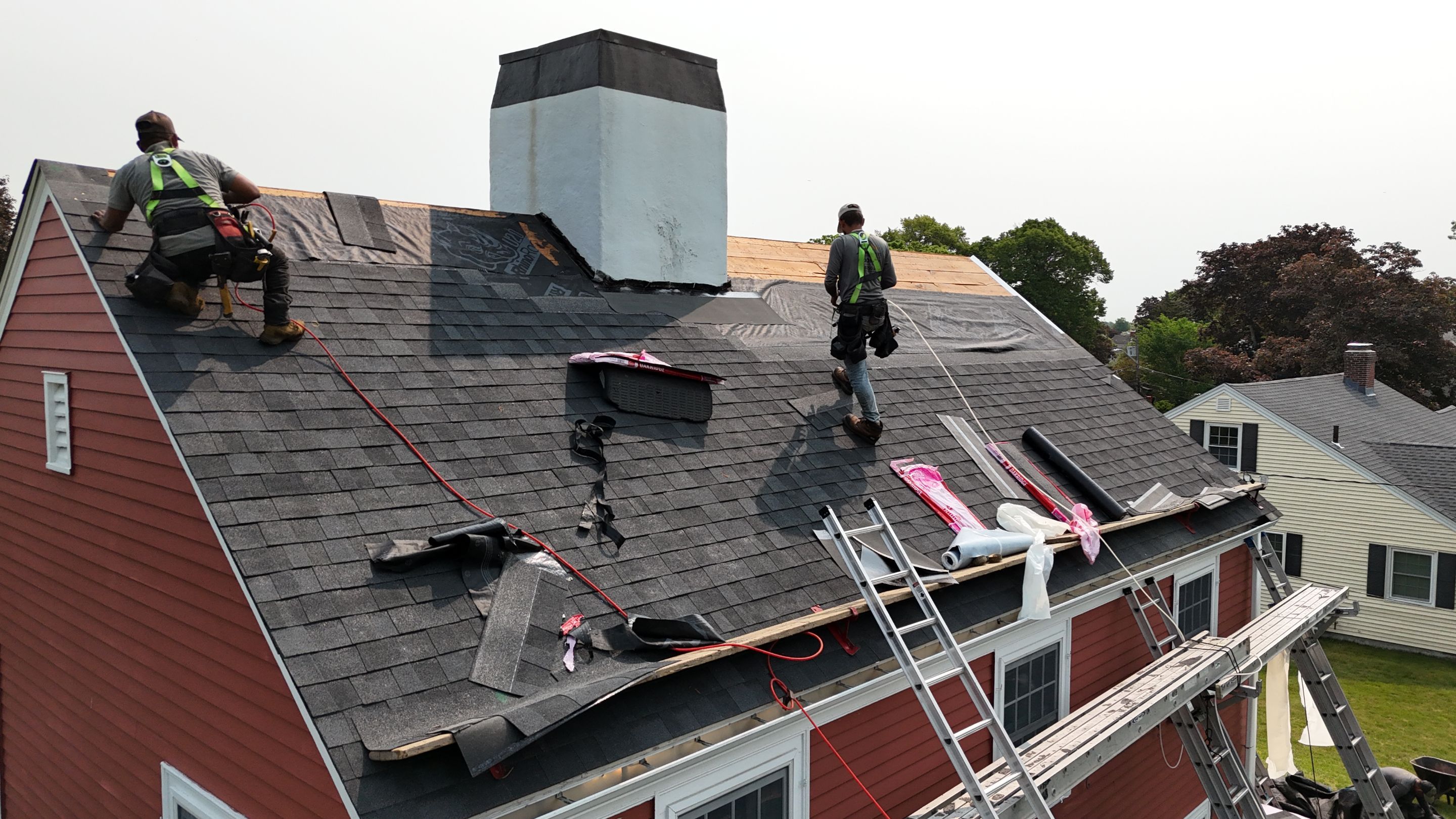 Full Roof Replacement in Salem, MA – Owens Corning Duration, Onyx Black by JOHNNYS PRO