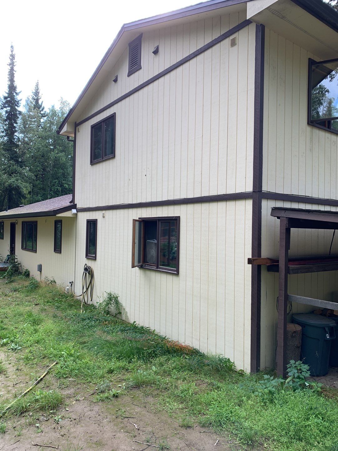 Beautiful Exterior Refresh by Midnight Sun Painting