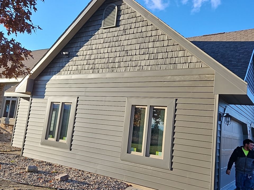 Siding Installation using Norandex Polar Wall Plus Siding, Window Wraps by Total Exteriors