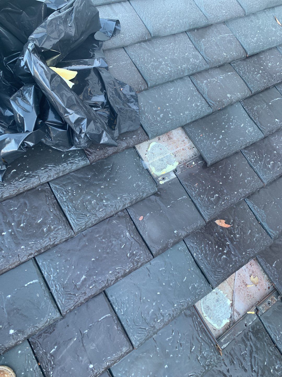 Ludowici - Lexington Slate - Vermont Gray Black by Istueta Roofing
