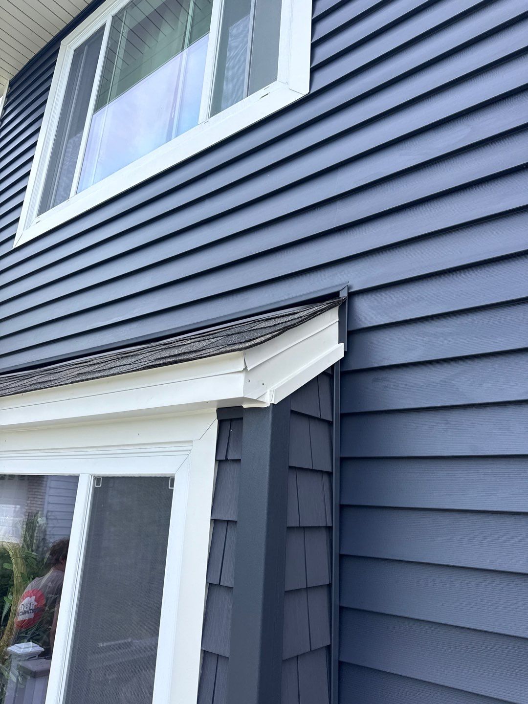 Siding Replacement using Alside Charter Oak D4.5" by 180 Contractors