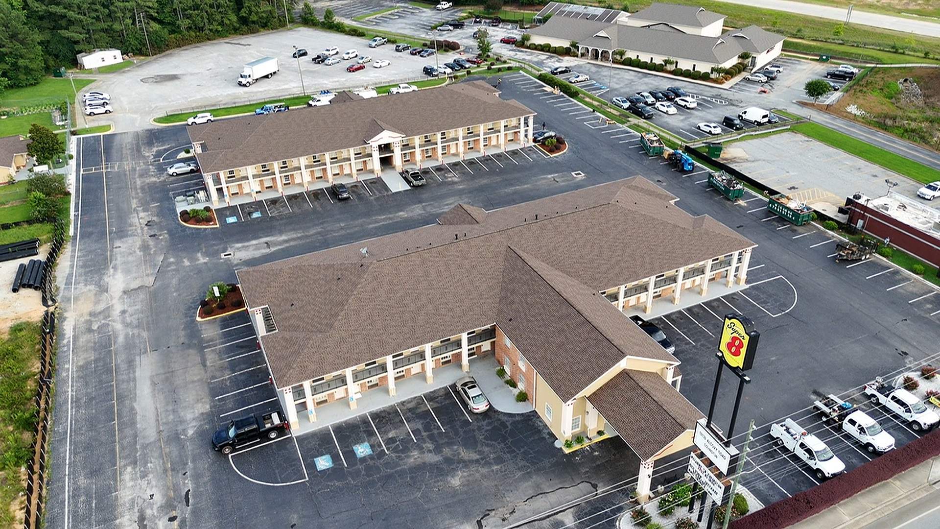 AUM SAI HOSPITALITY by ECl Renovation and Roofing LLC