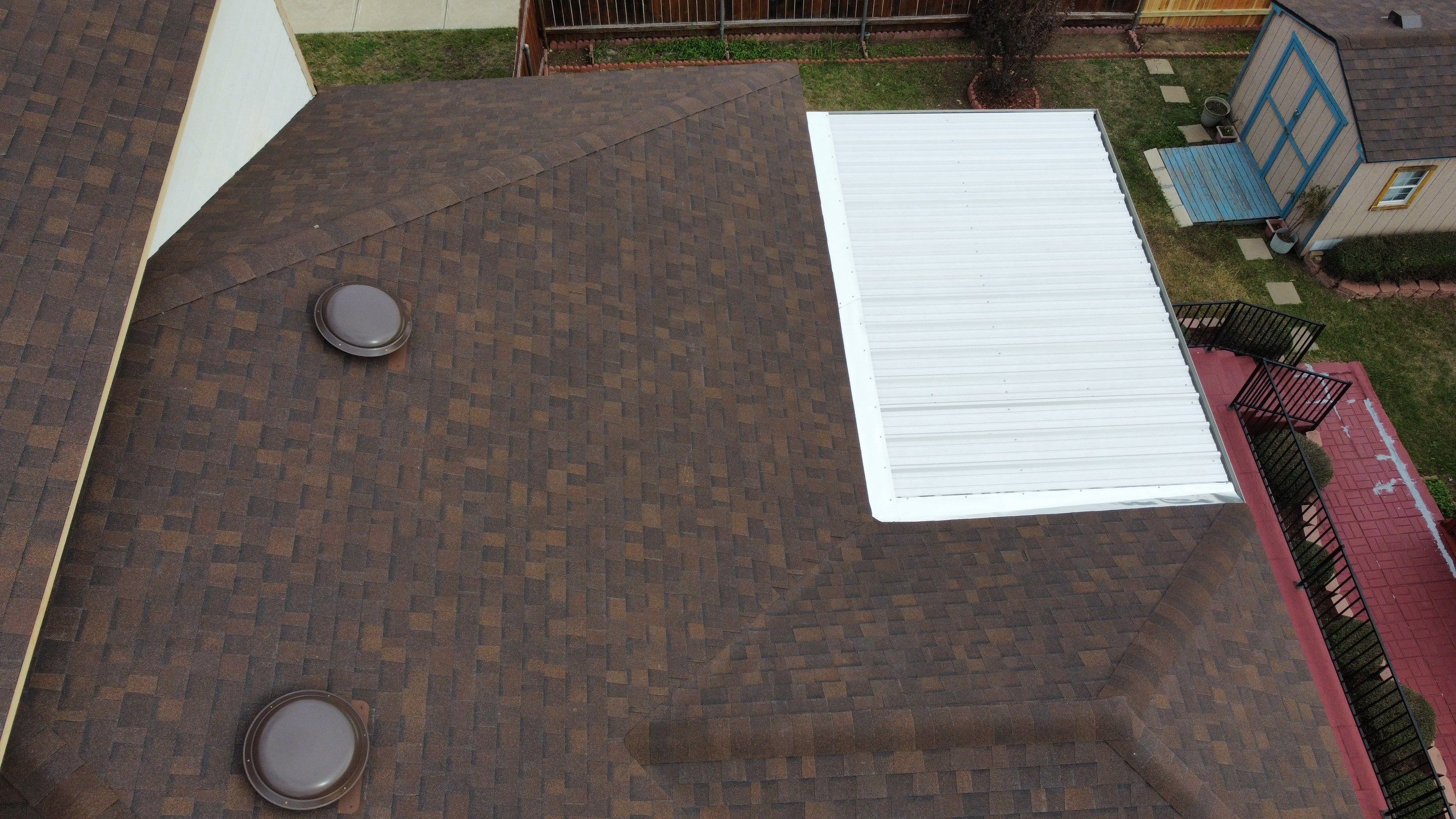 Residential Roofing Installation using Owens Corning Oakridge by Kstylez Roofing & Construction