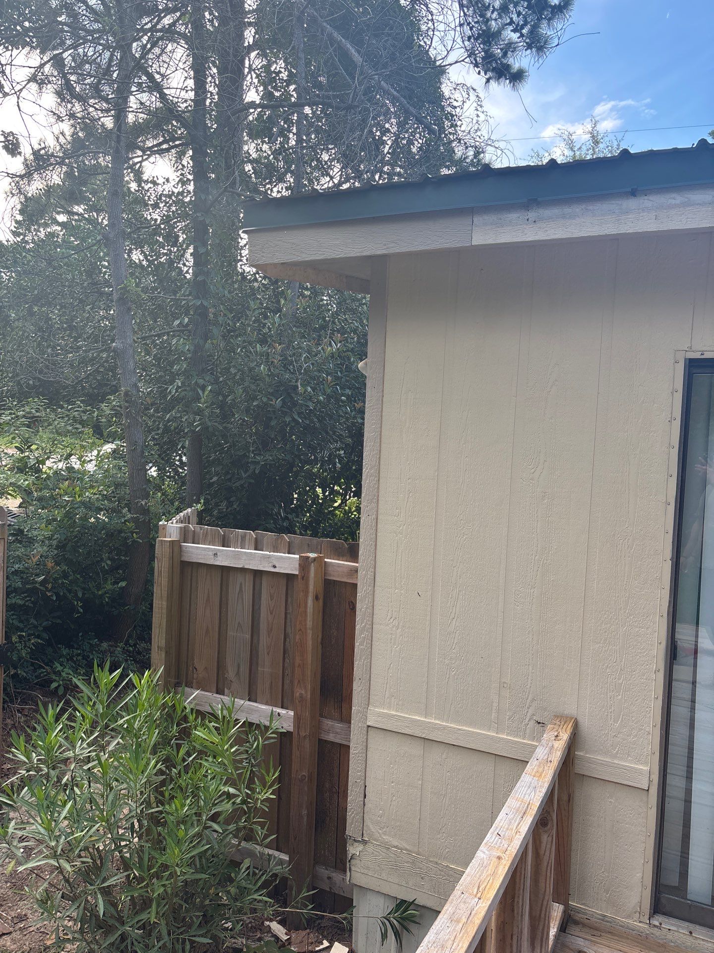 Full Exterior Revamp with Fence Staining in Flint, Texas by Quality Coats Painting