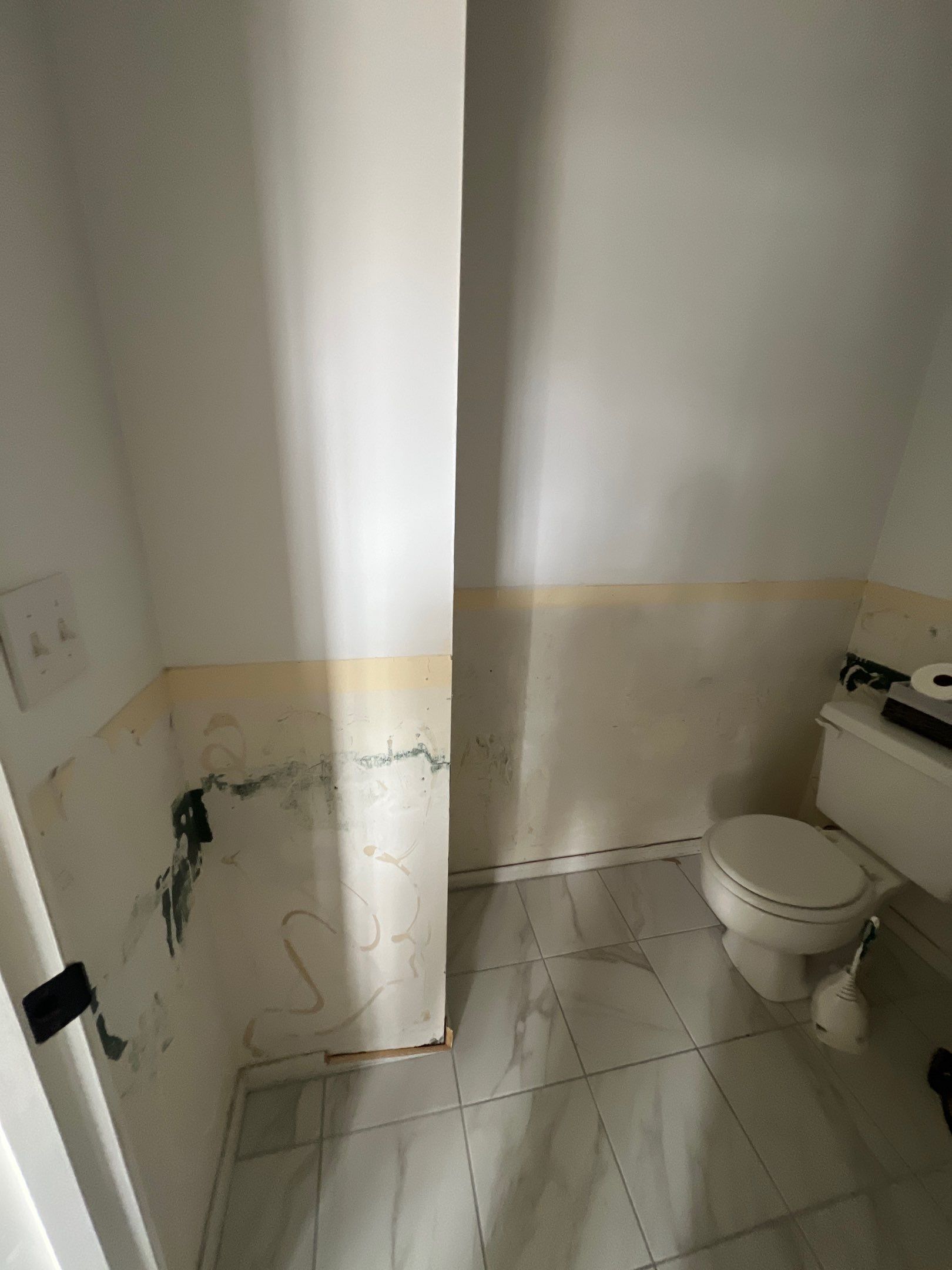 Residential - Virginia Beach  by Rodriguez Drywall And Paint 