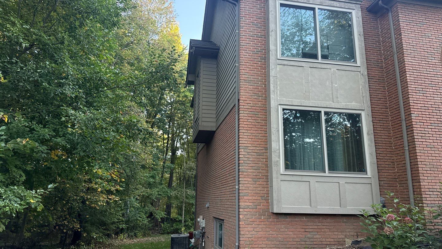 Siding Replacement using Alside S7 Cedar Mill Grain Cape Cod Grey by 180 Contractors