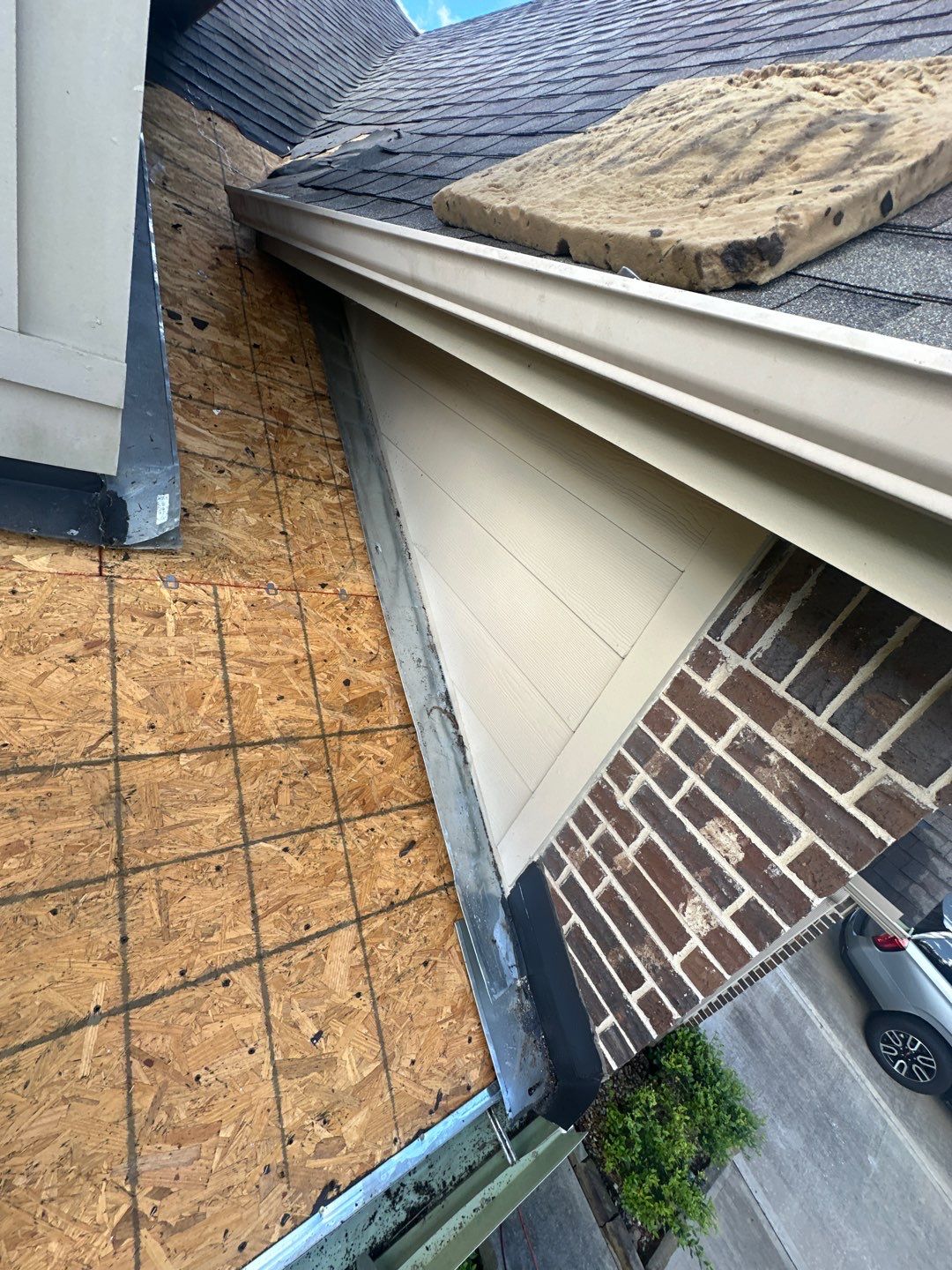Residential Roofing Repair using Owen's Corning Duration (Lifetime) Shingles by Roof Repair Company