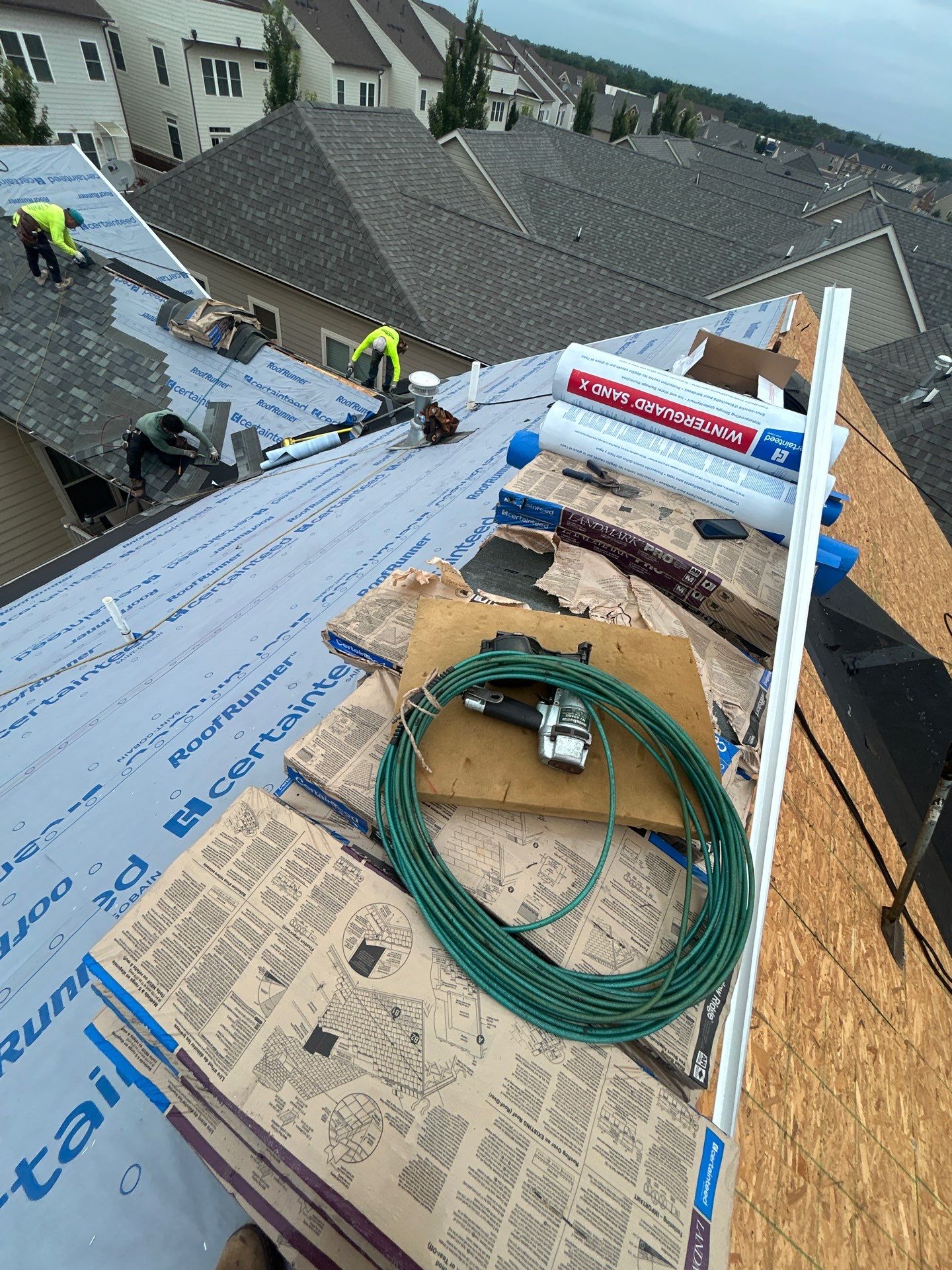 Ashburn: Residential Roof Replacement  with CertainTeed Landmark Pro in Max Def Georgetown Gray by RM Banning, Inc.