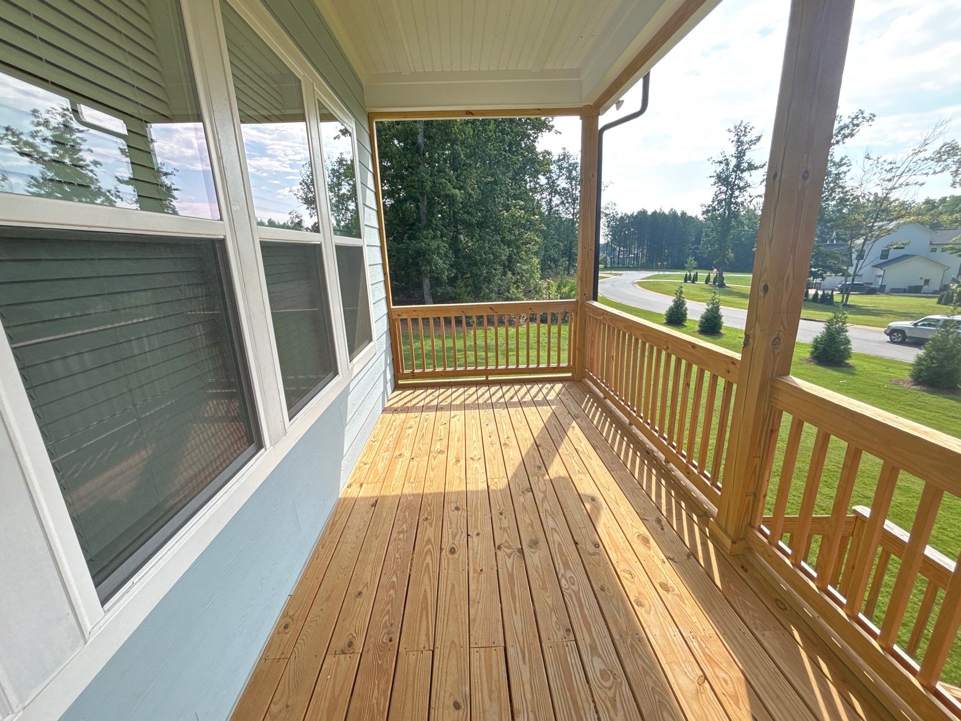 Wood Deck using Wood Sealant by DuraSeal