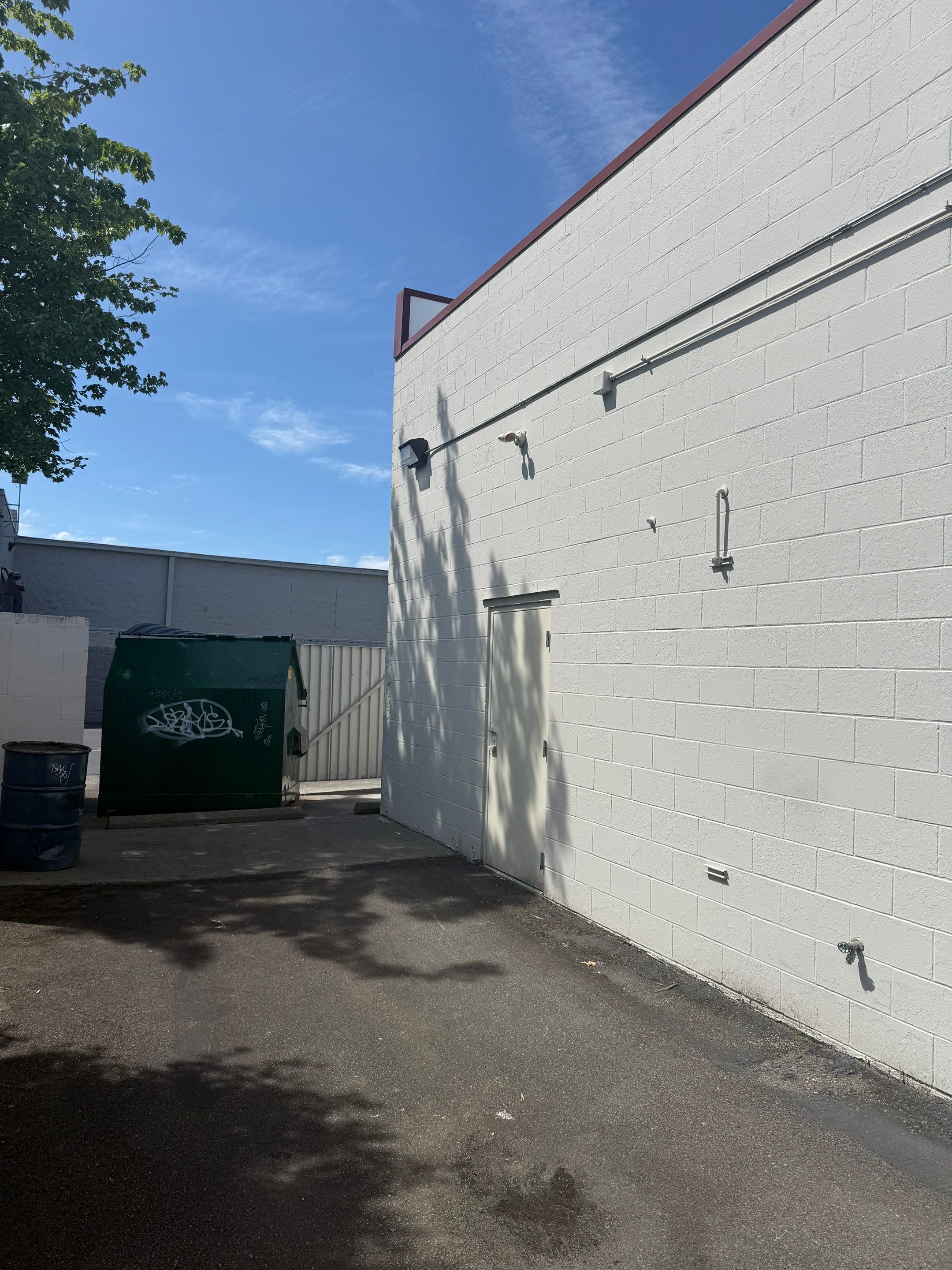 Lynnwood Wall Pack lighting Upgrade by Aztec Electric LLC