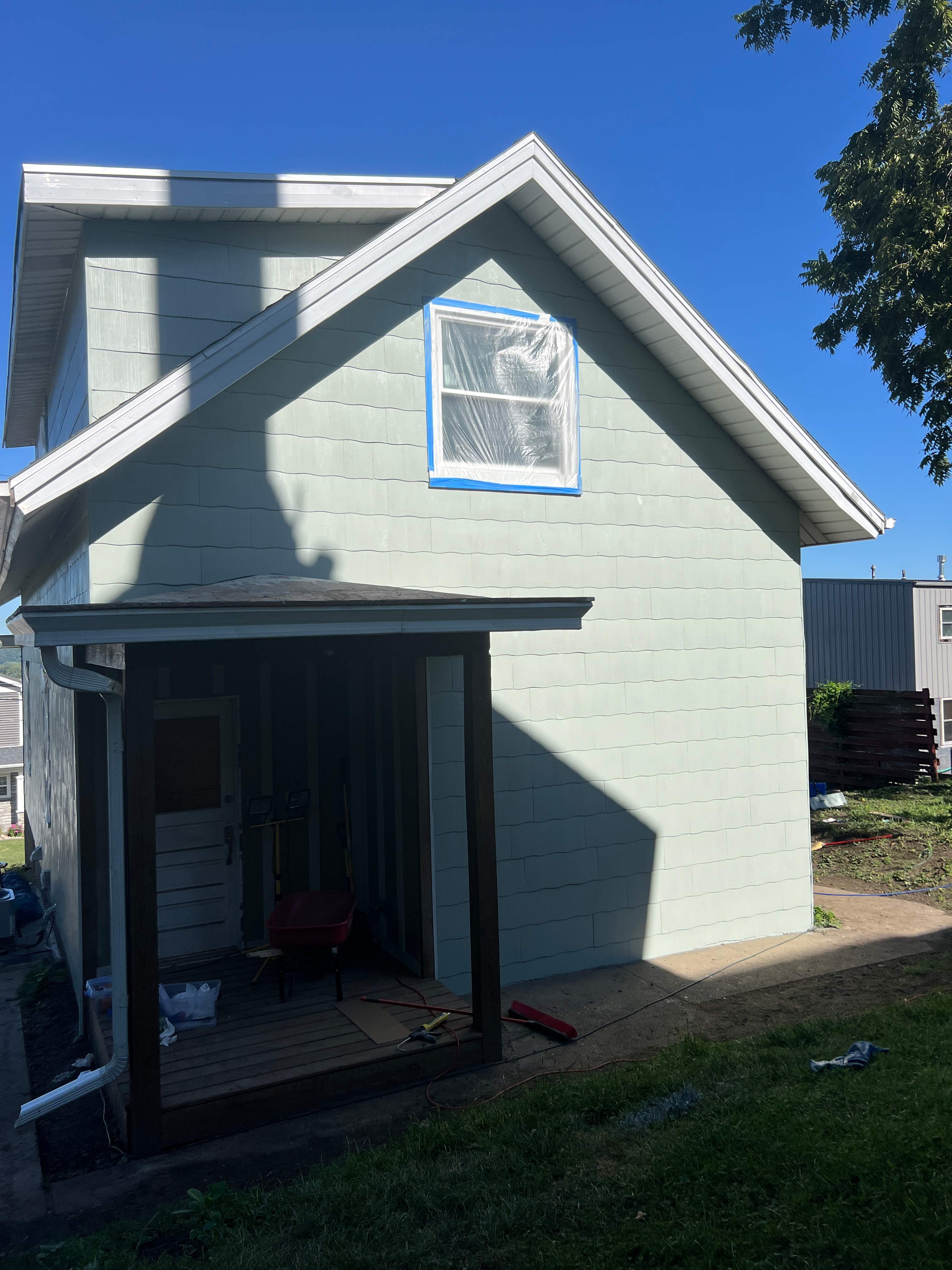 Fiber/Cement Board Exterior Repaint by Grandview Painting