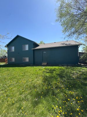 Full Exterior Residential Painting and Siding Refresh in Sioux Falls