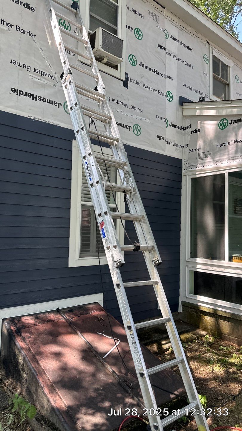 James Hardie Lap Siding Installation in Chelmsford, MA by Mighty Dog Roofing of Greater Middlesex County