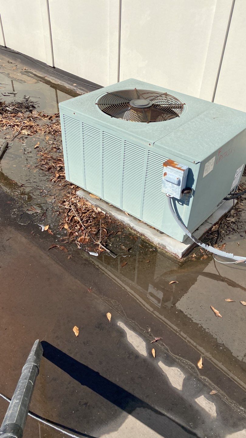Commercial Flat Roof & Rooftop Deck Repair – Loft Building in Castleberry Hill, Atlanta by Mosaic Roofing Company