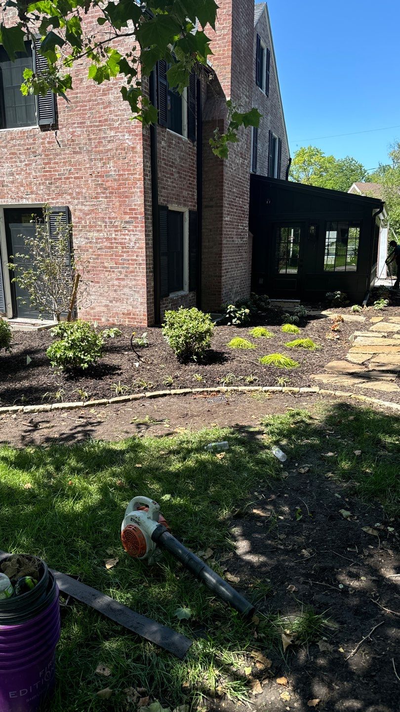 A Beautifully Landscaped Home Retreat by New Horizon Landscapes