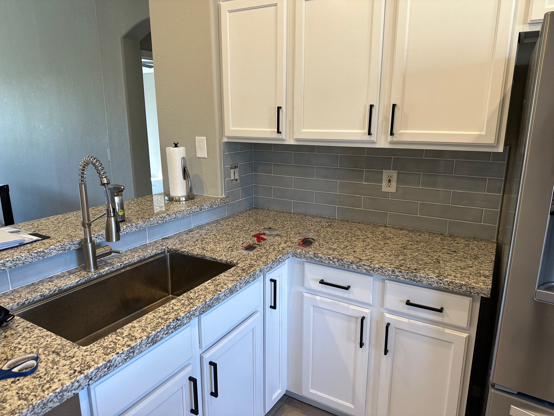 Tile Backsplash by Footprints Floors of Chandler 