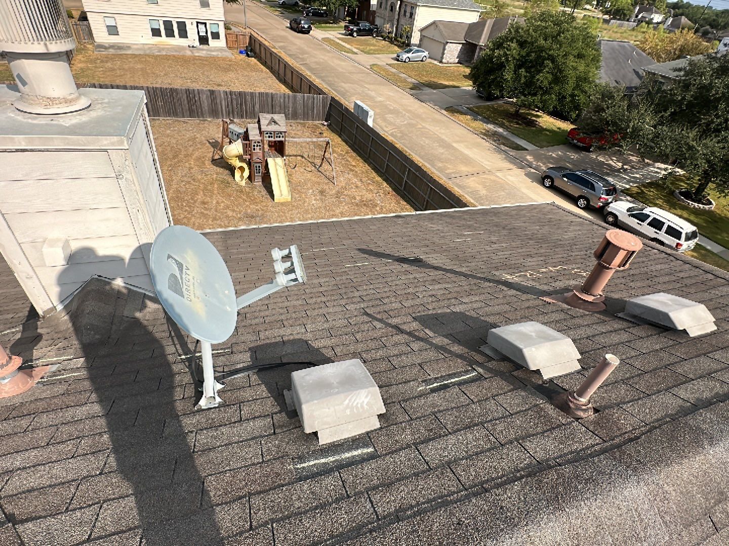 Residential Roofing Installation using Owen's Corning Duration (Lifetime) Shingles by Roof Repair Company