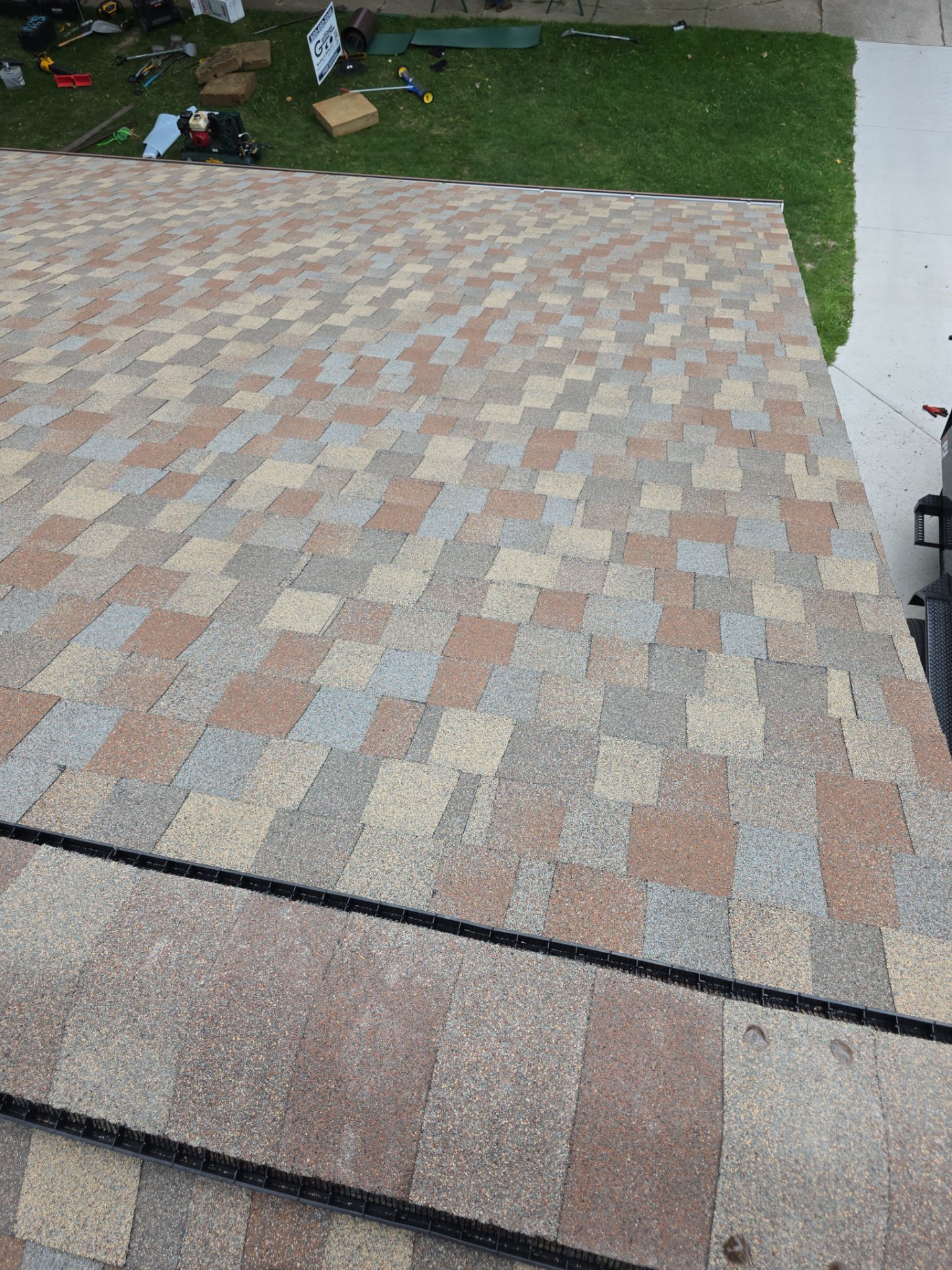 NEW COLOR SCHEME !  by Gellings Roofing & Siding