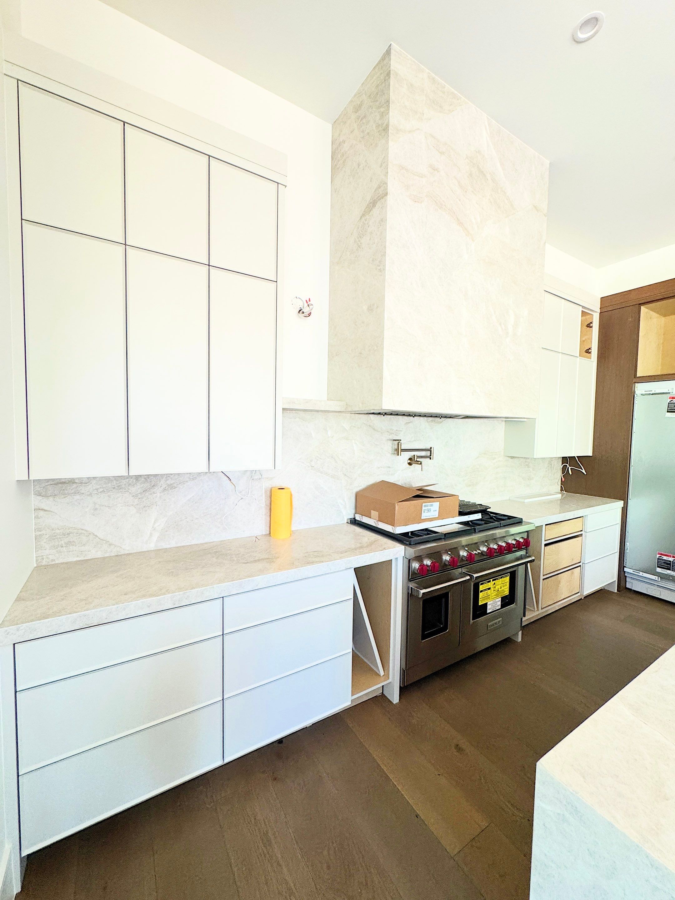 Parkview Ln - Interior  by Kowalski Painting
