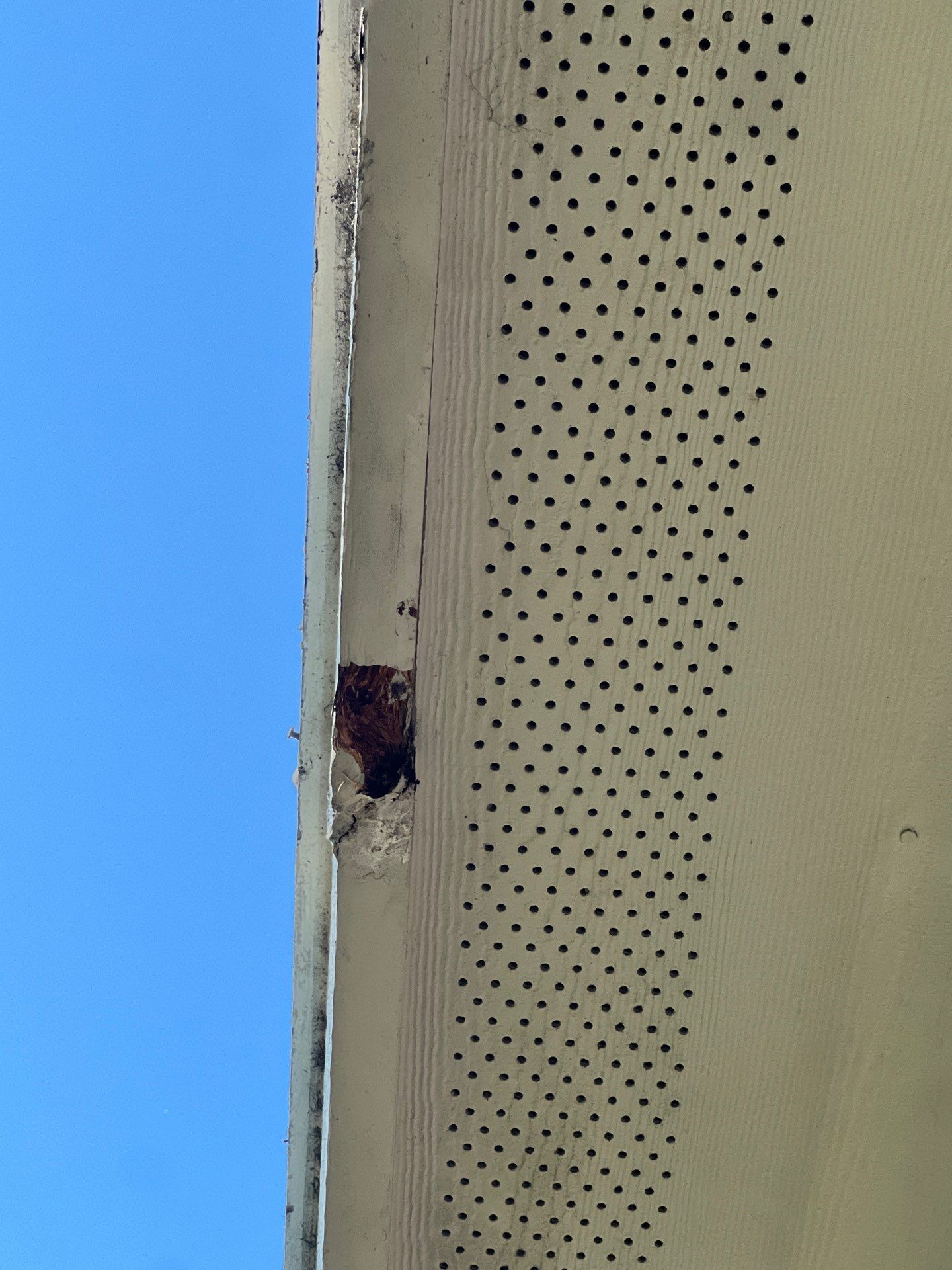 Unethical Solar Company remedy  by Bayfront Roofing and Construction