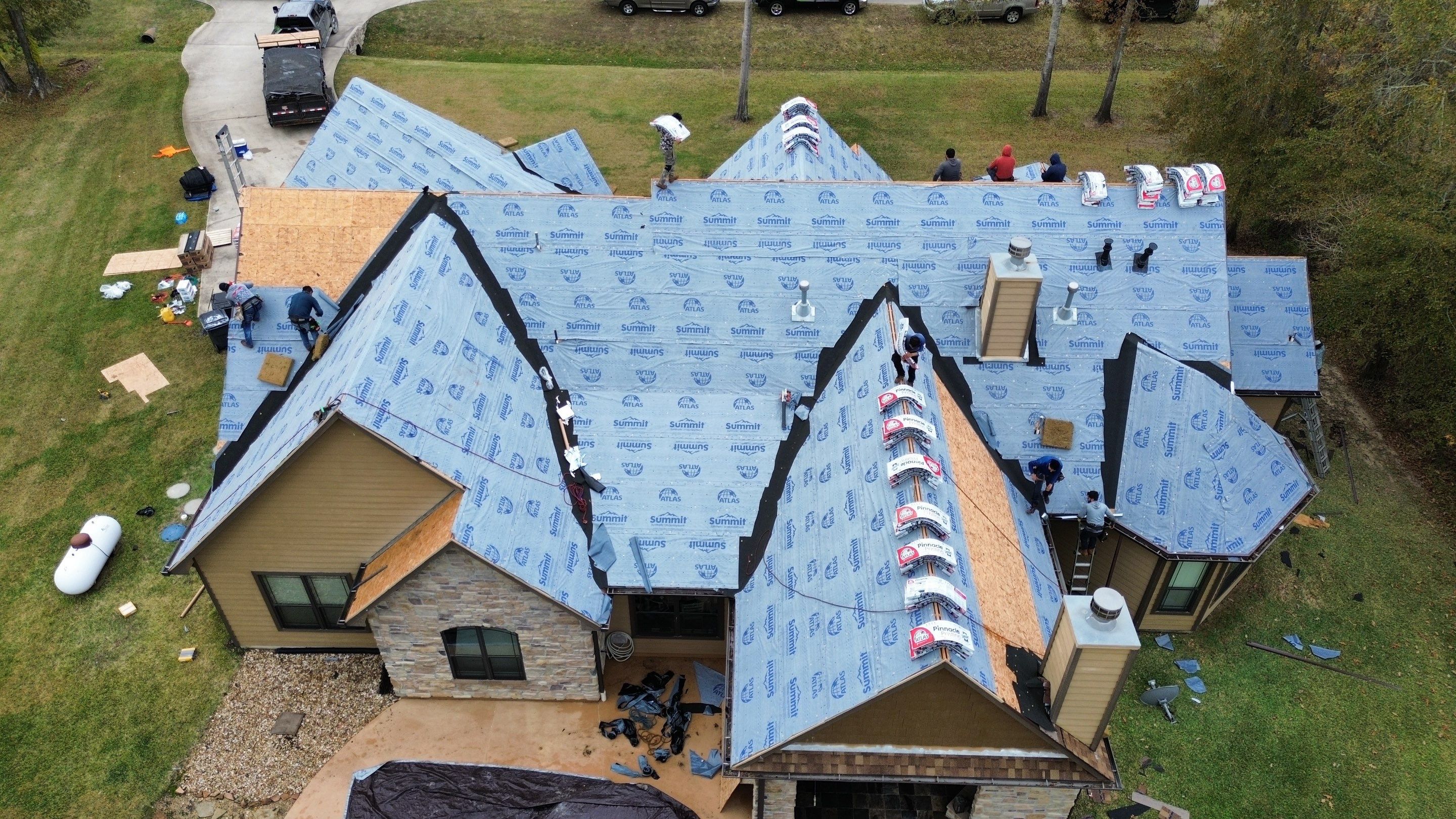 Huffman Roof Installation using Atlas Pinnacle Pristine by Modern BYLT Roofing & Construction