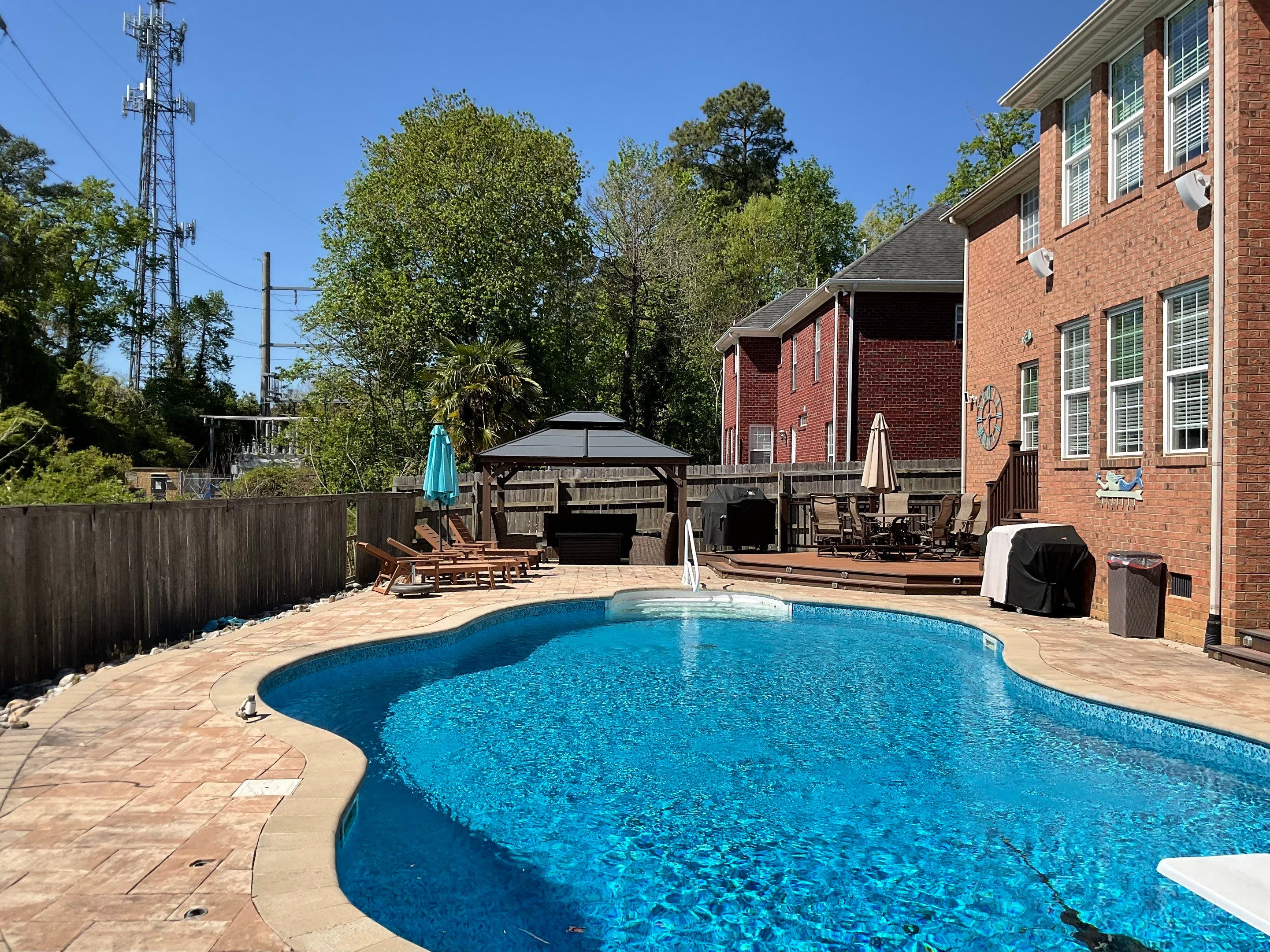 Vinyl Fencing That Lasts a Lifetime by Tidewater Trim & Deck