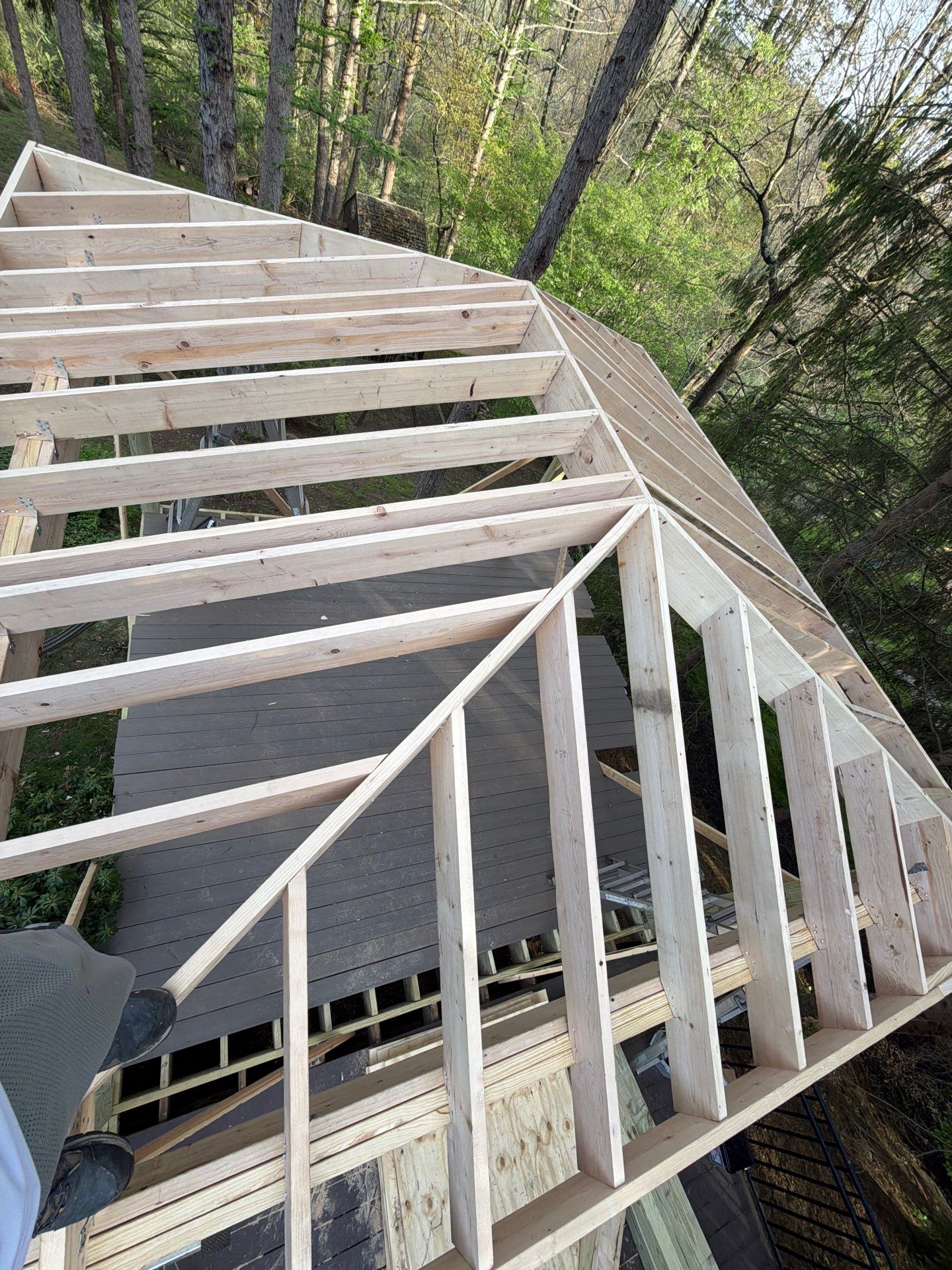 New Deck With a Screened In Porch In Mendham, New Jersey by deck guardian