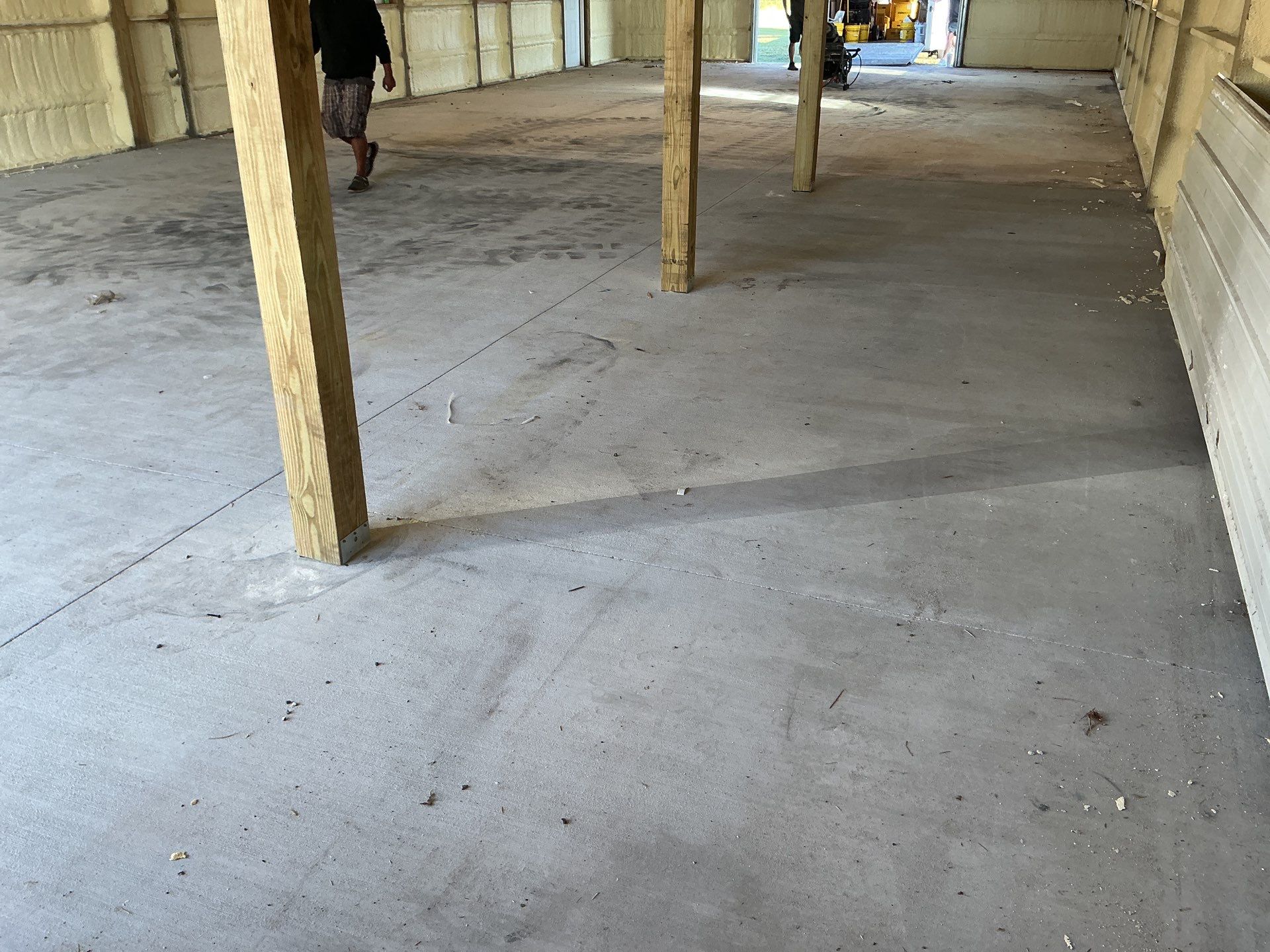 Polyaspartic Floor Coating for Warehouse Project in Plant City by Square 1 Garage and Closet Solutions