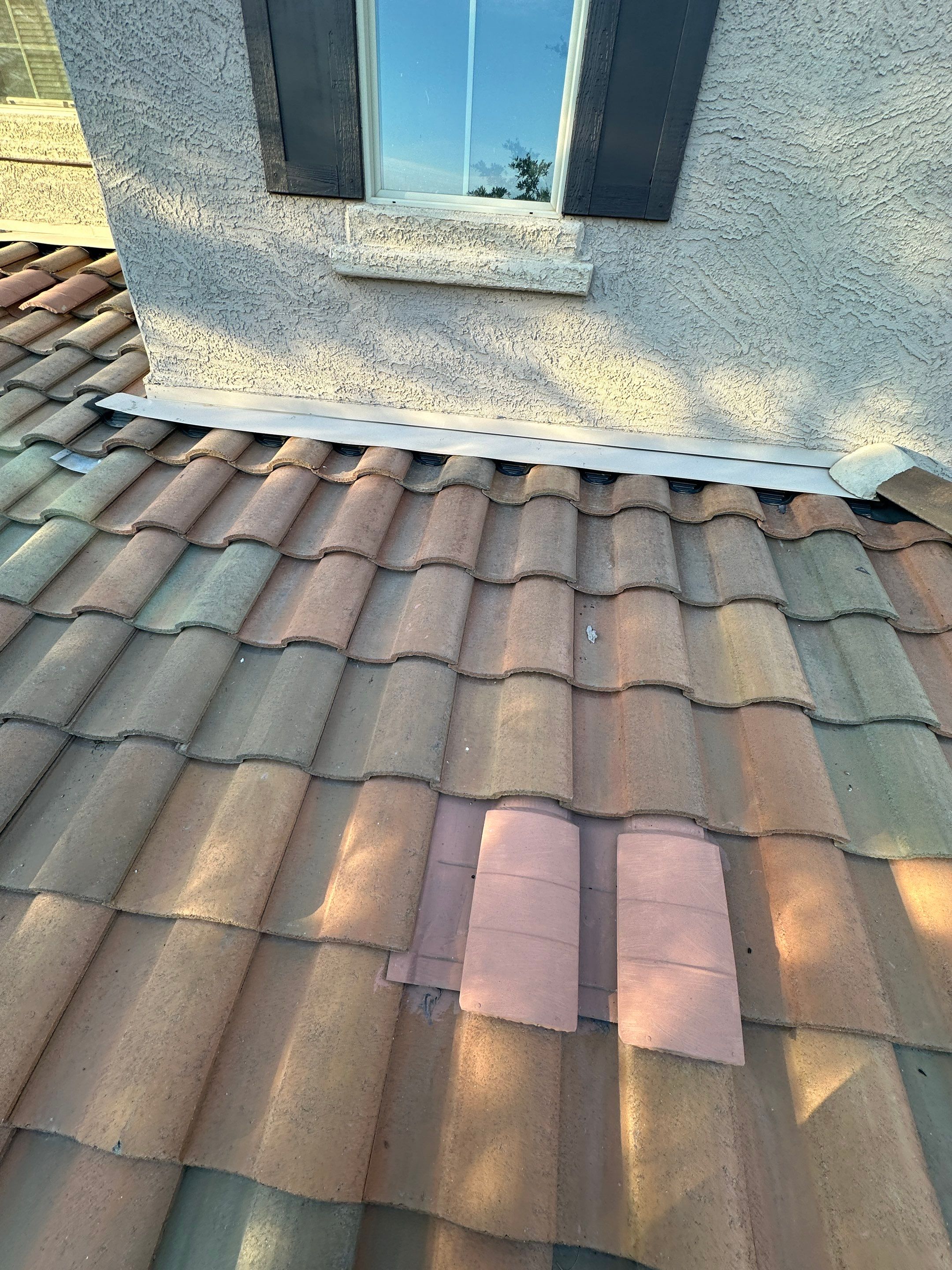 San Diego Blend Concrete Tile by Reimagine Roofing