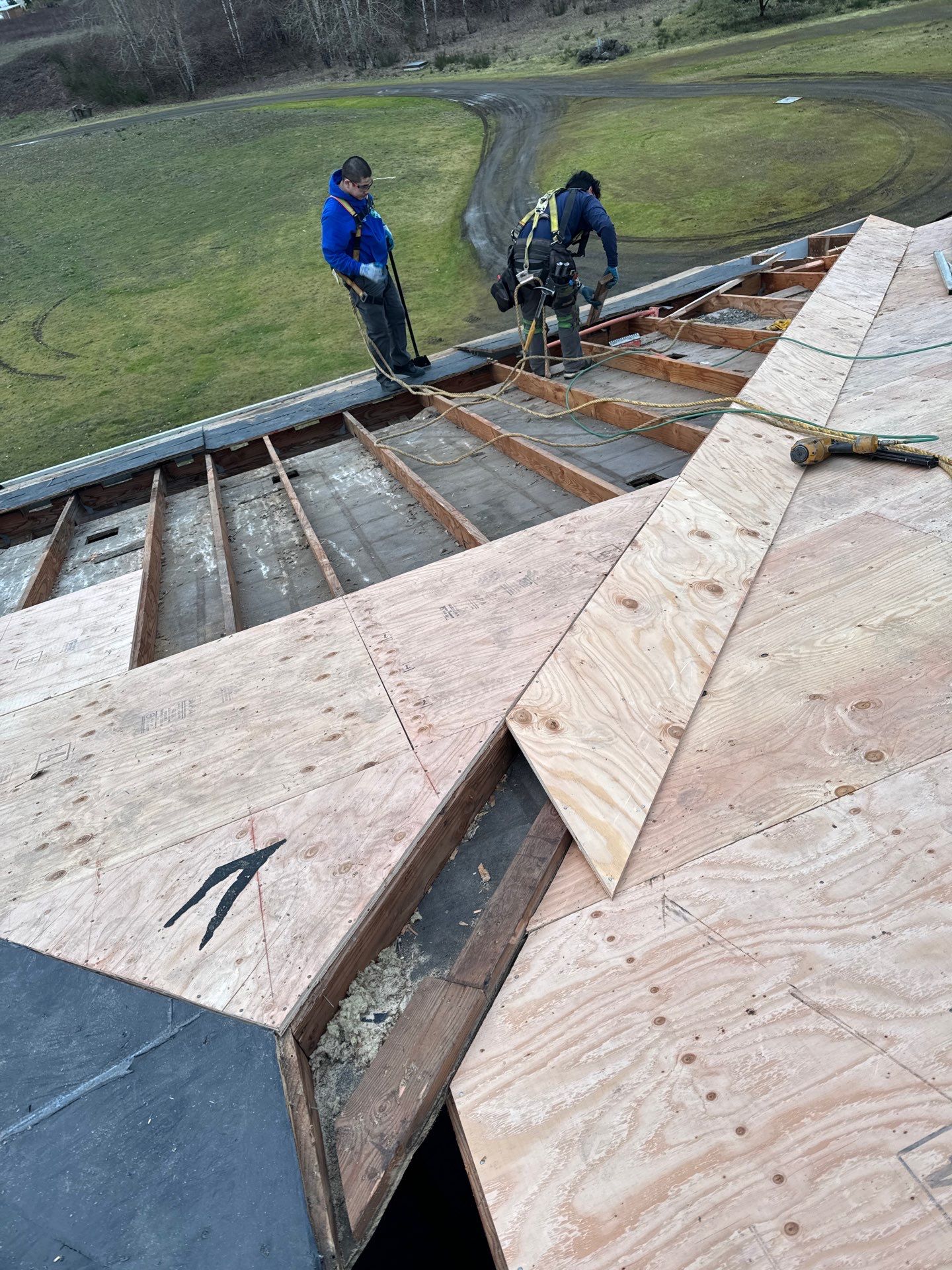 SW Peach Cove Rd, West Linn OR by OR Advanced Roofing, LLC