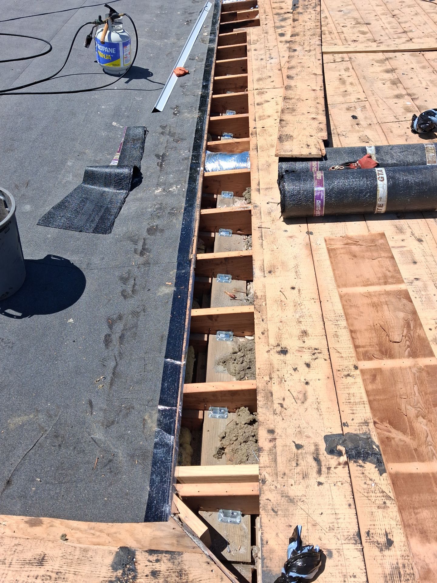 Project in St. Petersburg 33712 by Mitchell Roofing Company LLC 
