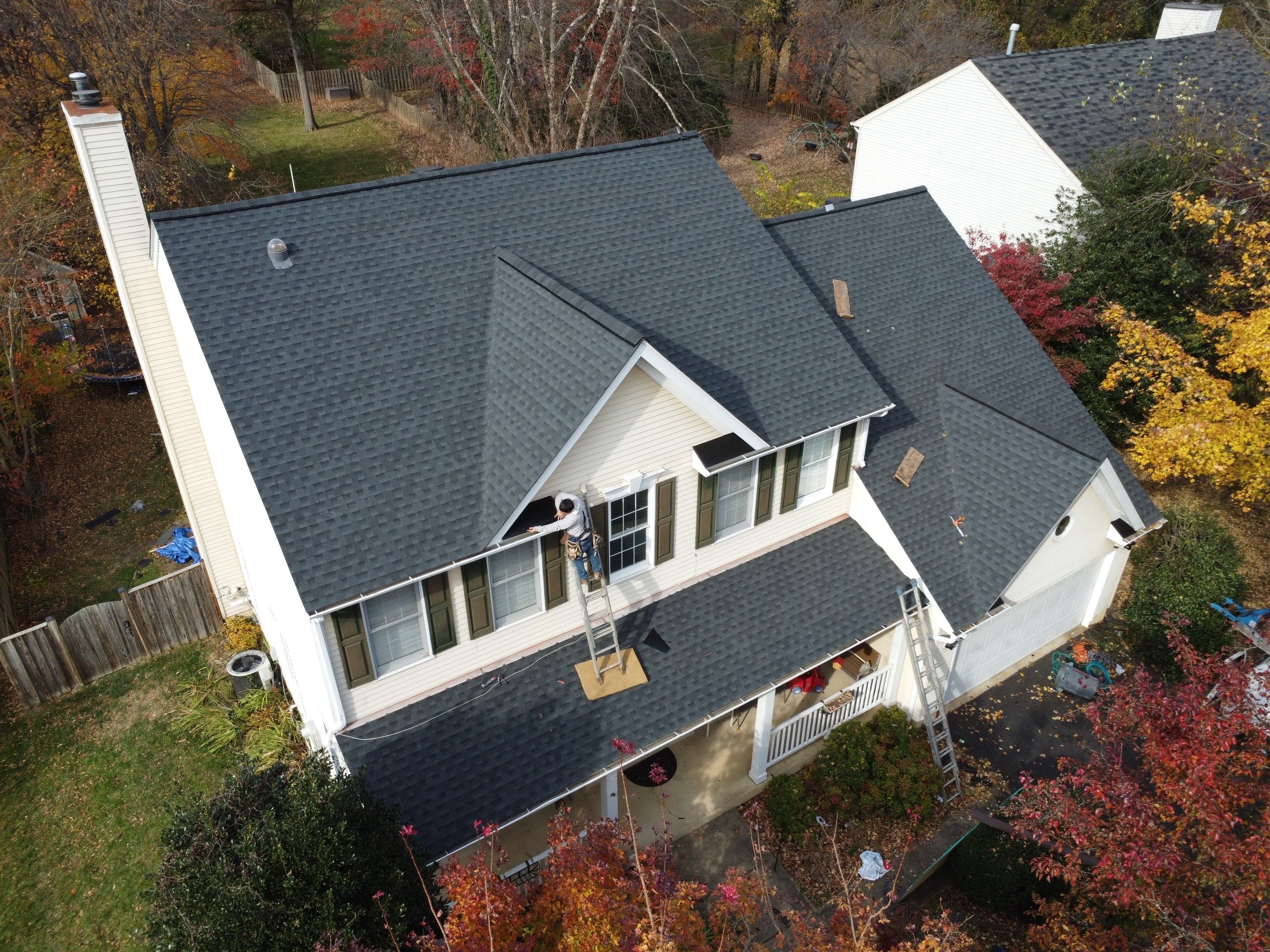 Siding and Roof Replacement Project in Vienna by USA Storm Roofing and Construction Group