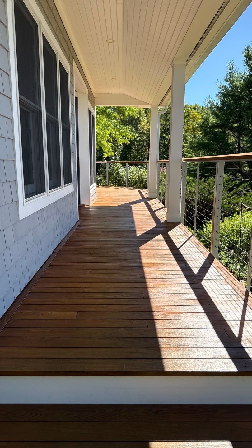 Project in Rockport by NORTH ATLANTIC PAINTING COMPANY 