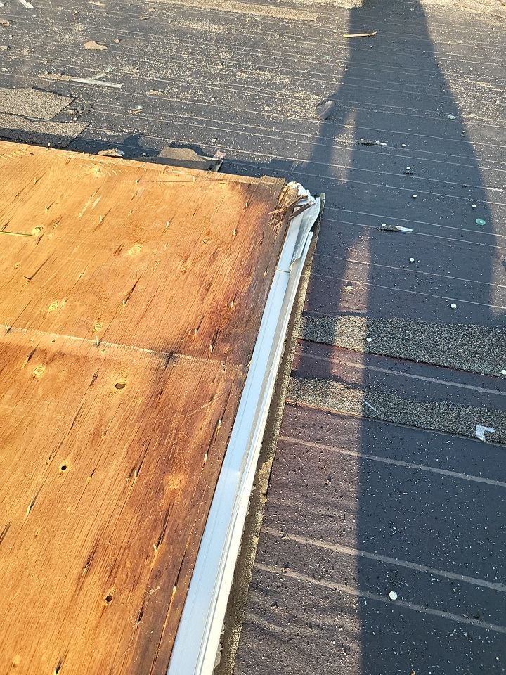 ATLAS PINNACLE COLOR: SCOTCHGARD BLACK SHADOW by Eagle Eye Roofing