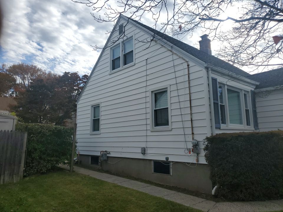 Siding Installation using Certainteed Monogram Charcoal Gray by A Plus Exterior