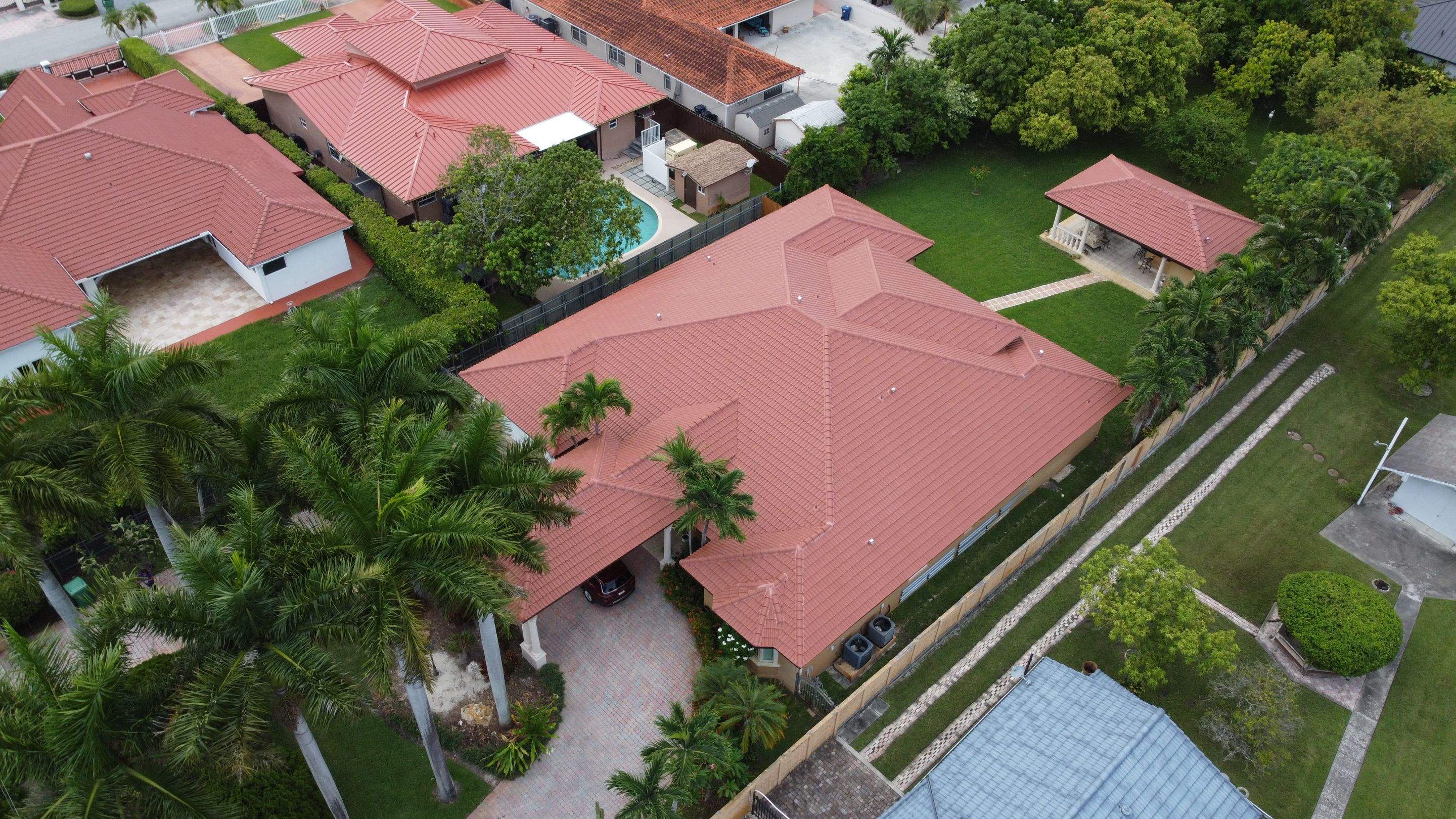 Crown - Tuscany - Adobe Range by Istueta Roofing