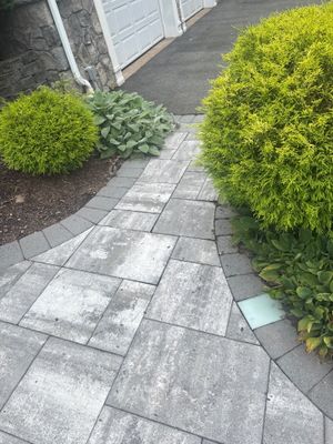 Gutter Cleaning in Totowa, NJ — Gallo Bros job photo